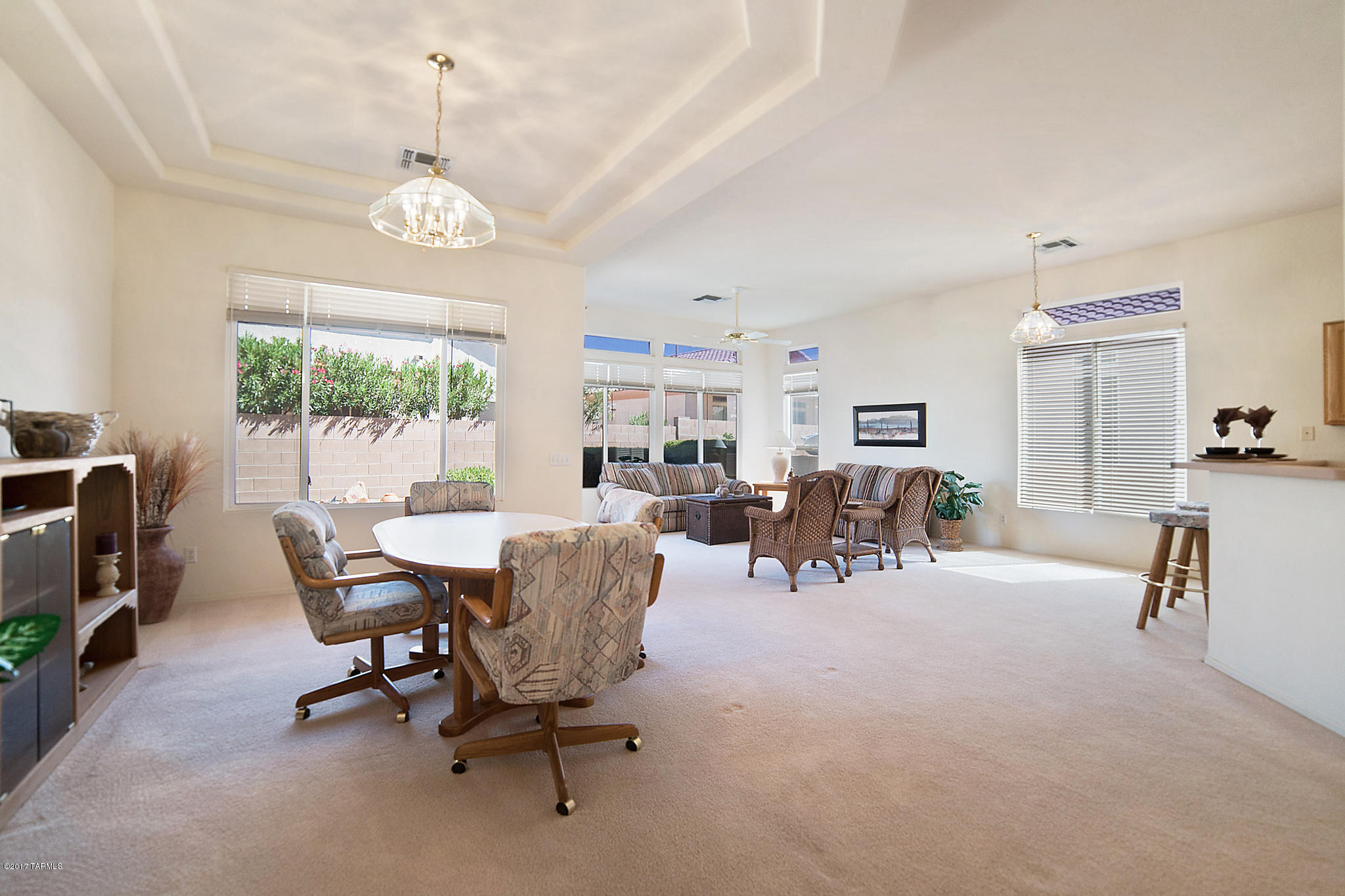 327 W Continental Vista Place