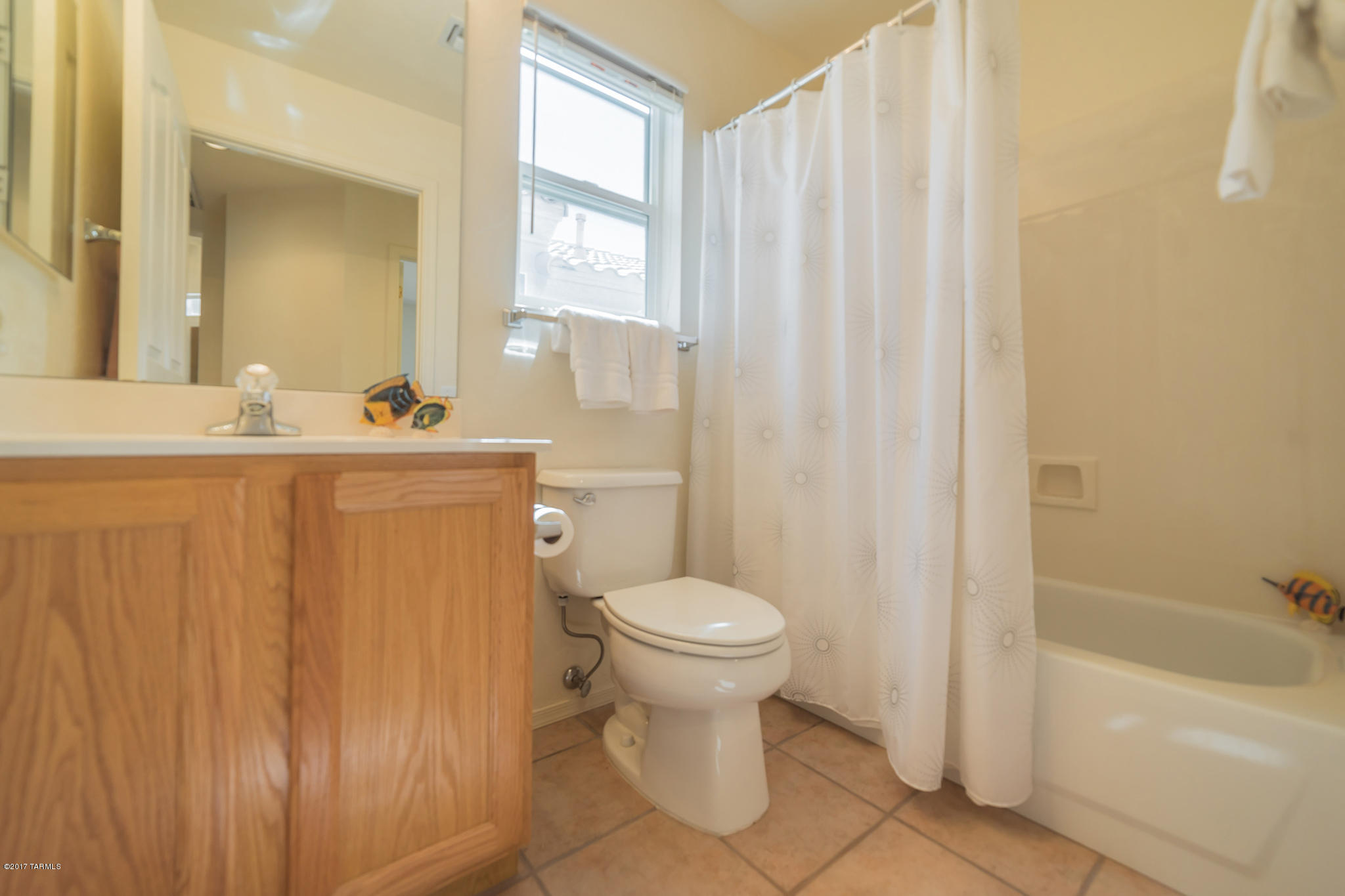 327 W Continental Vista Place