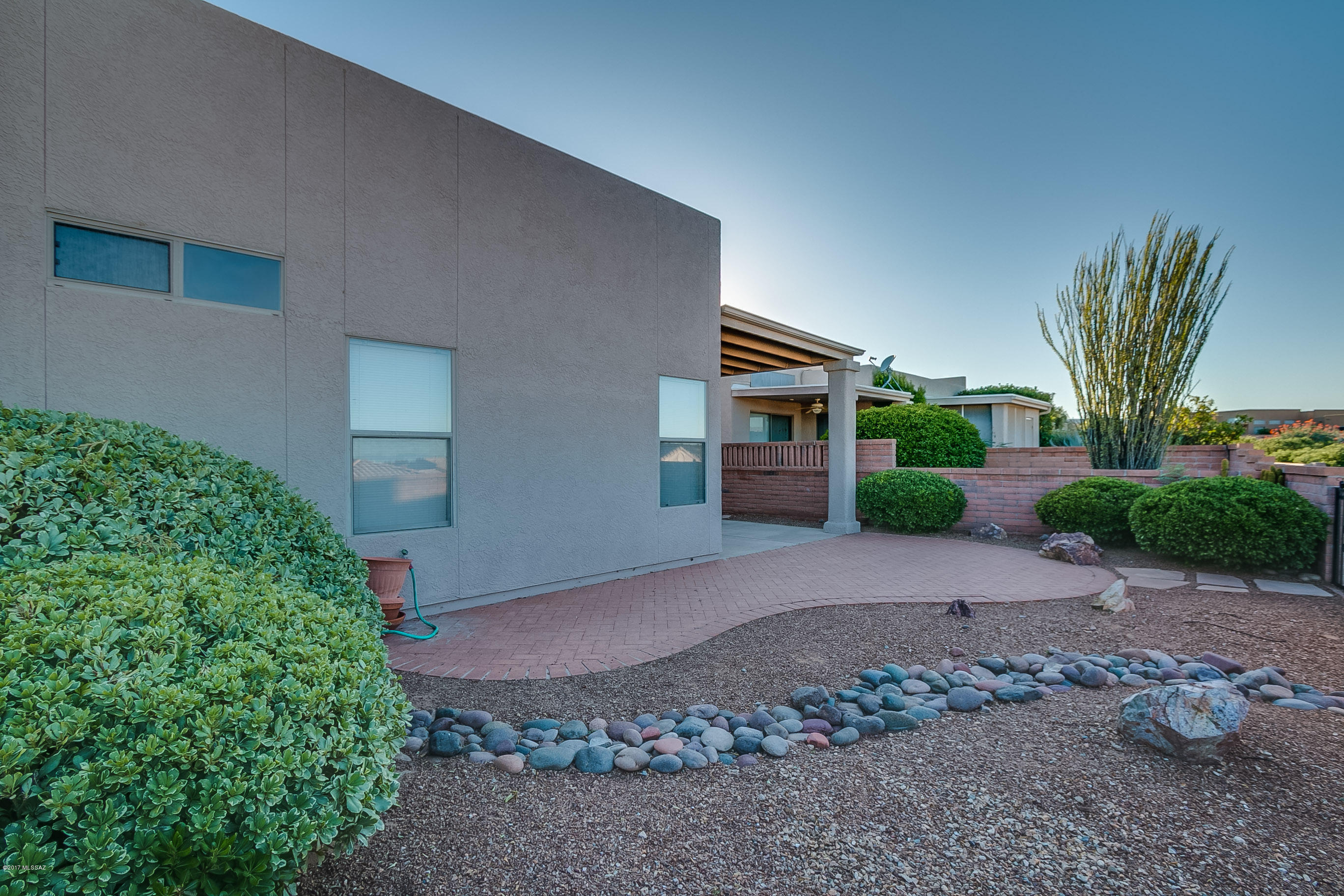 2553 S Pecan Valley Place