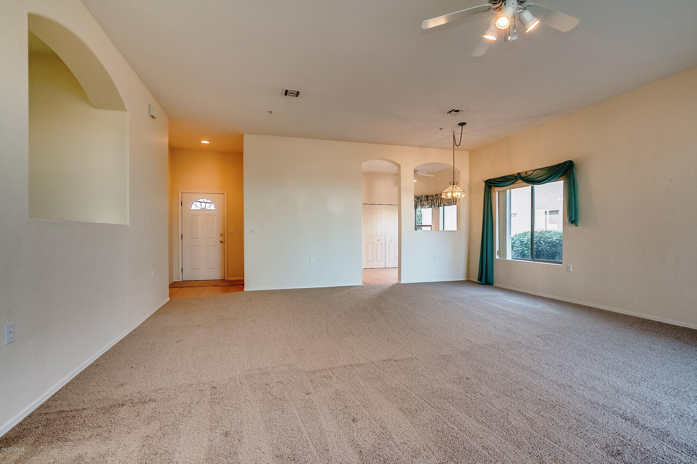 2553 S Pecan Valley Place