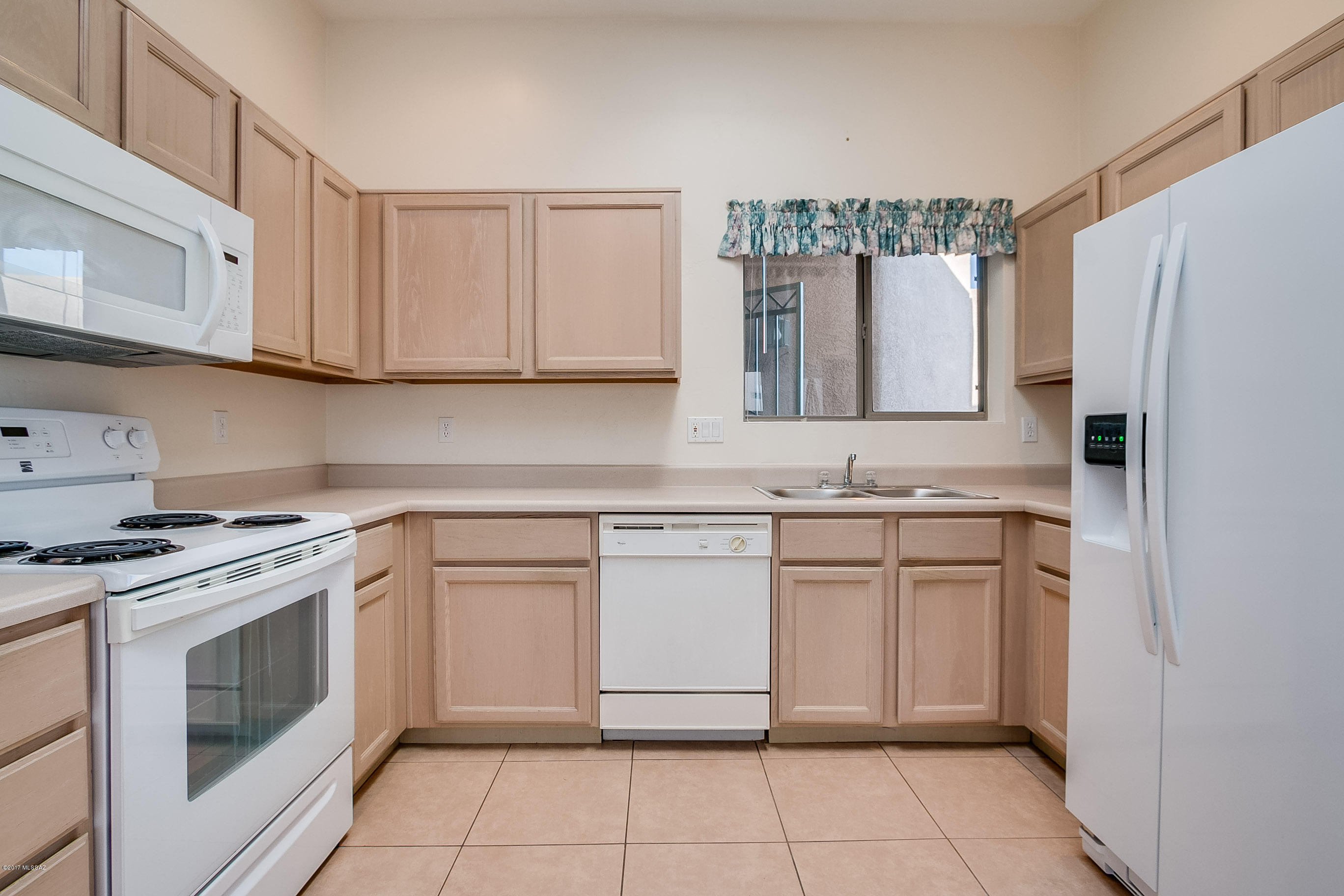 2553 S Pecan Valley Place