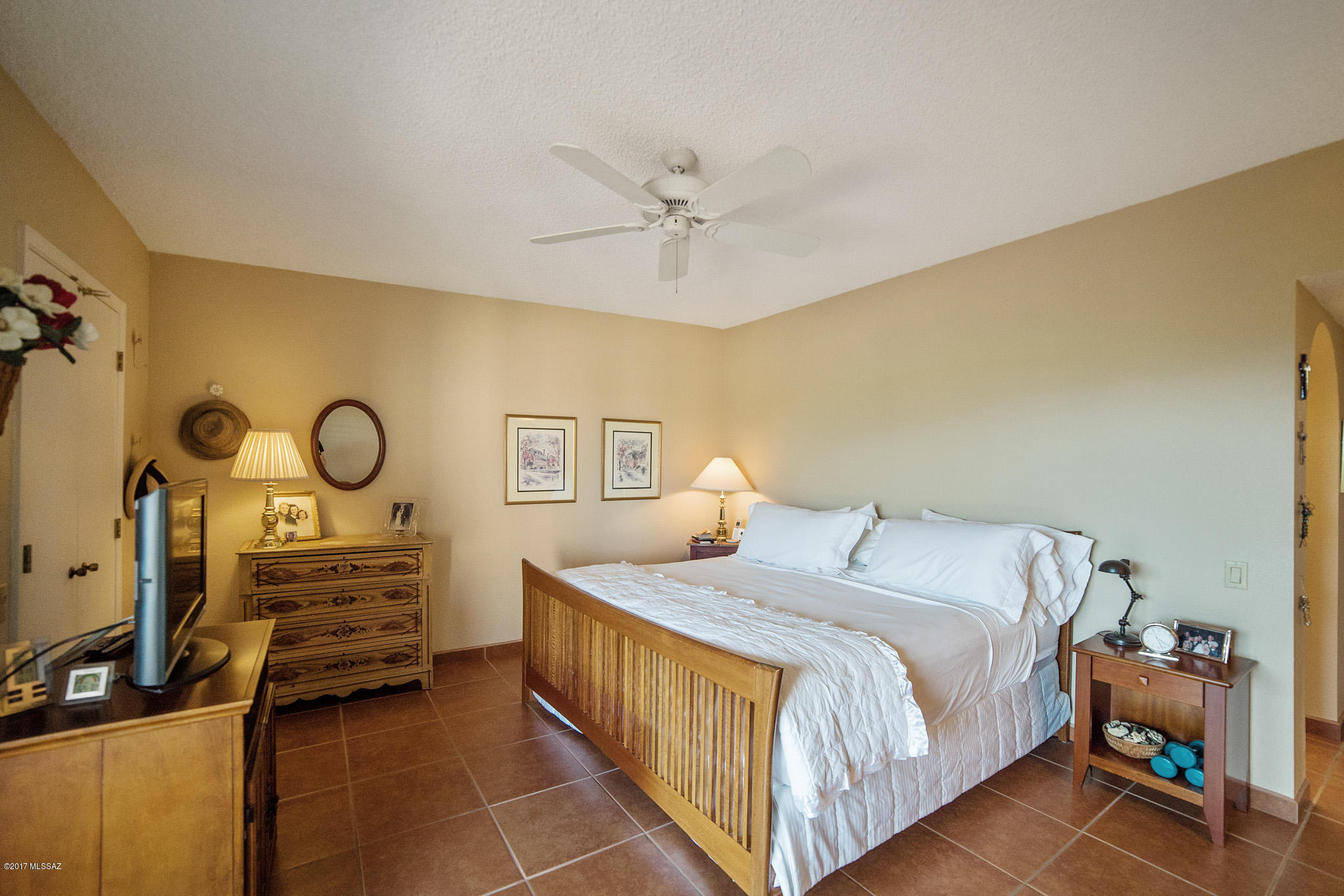 1019 W Calle De Pitahaya