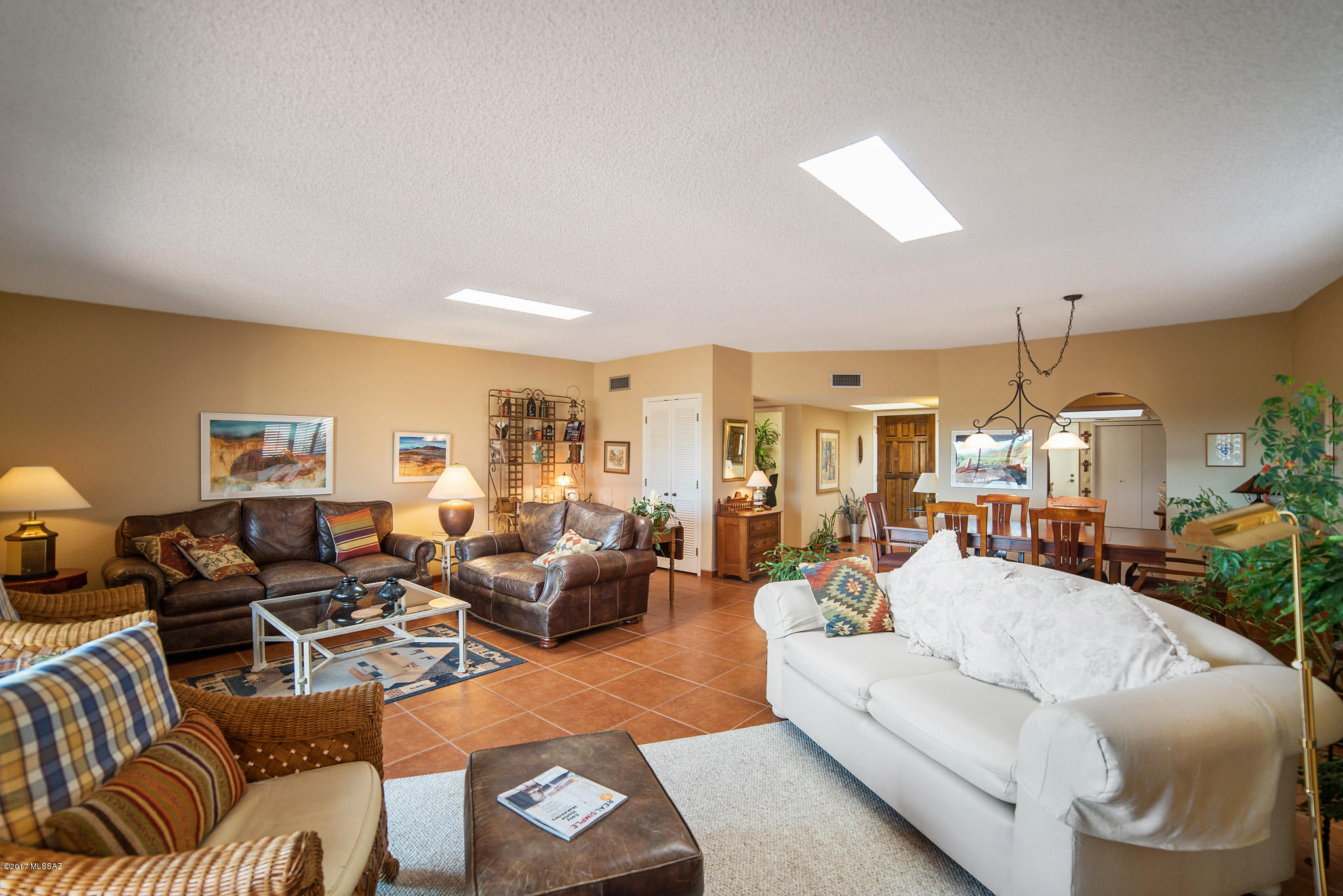 1019 W Calle De Pitahaya