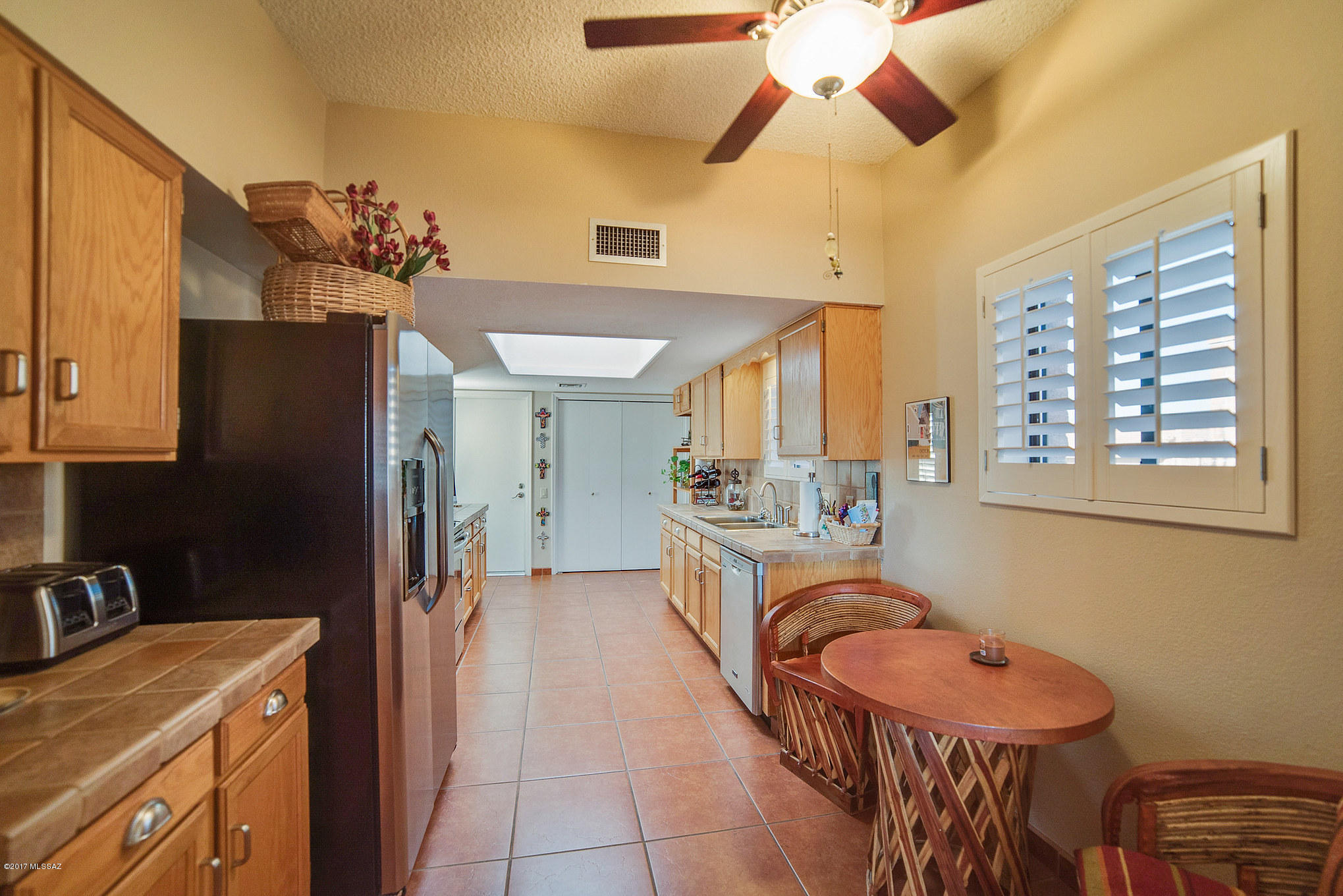 1019 W Calle De Pitahaya