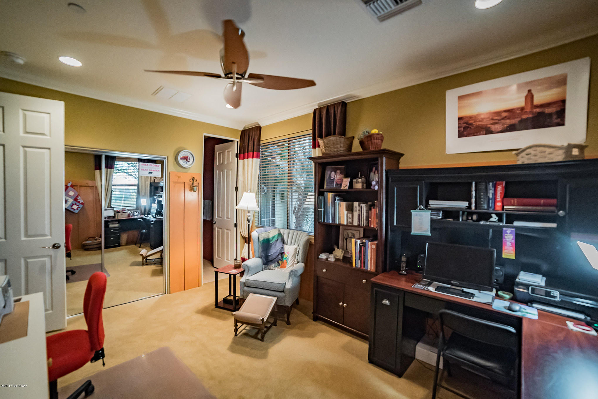 1185 E Stronghold Canyon Lane