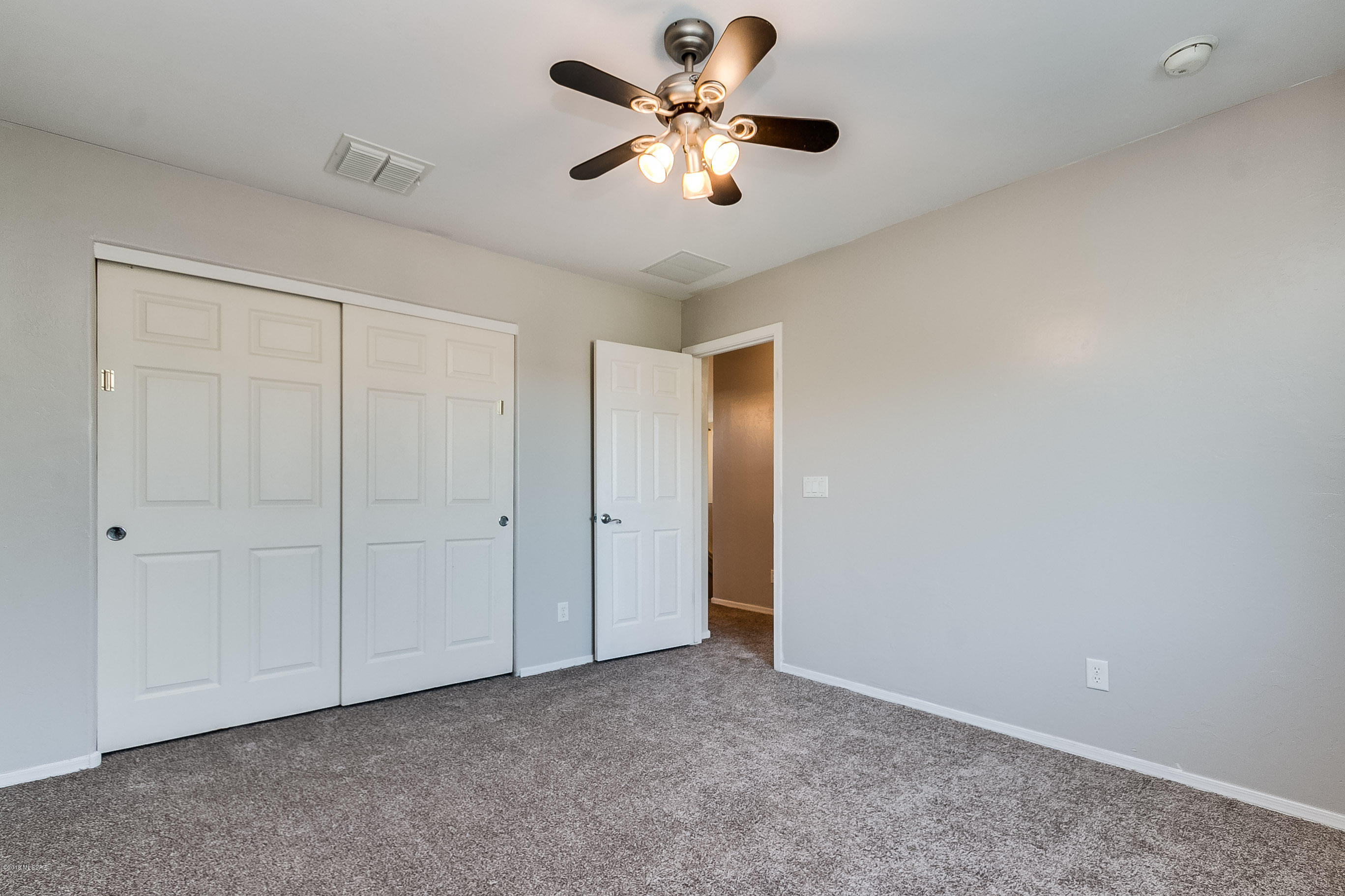 649 W Desert Blossom Drive