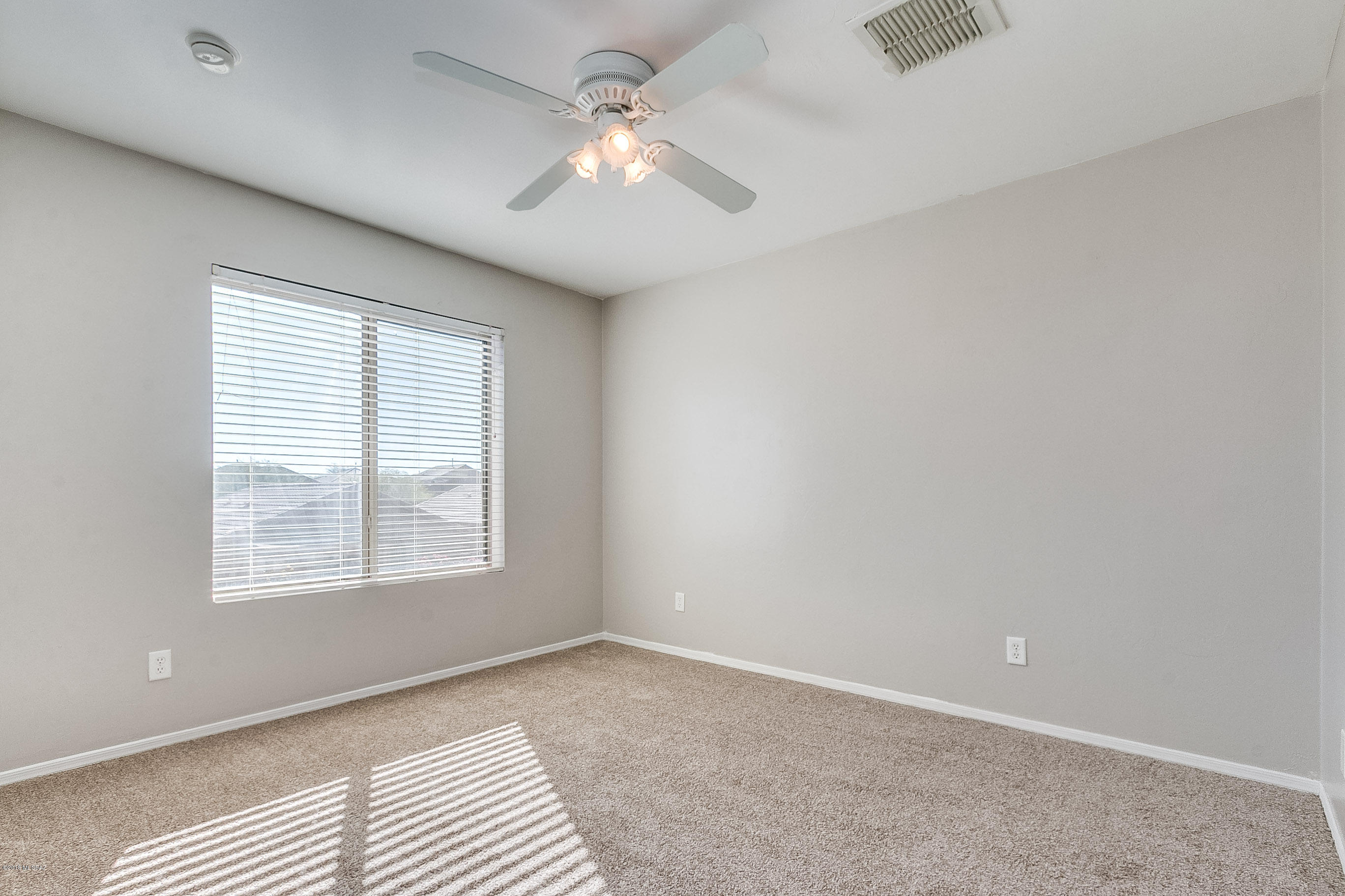 649 W Desert Blossom Drive
