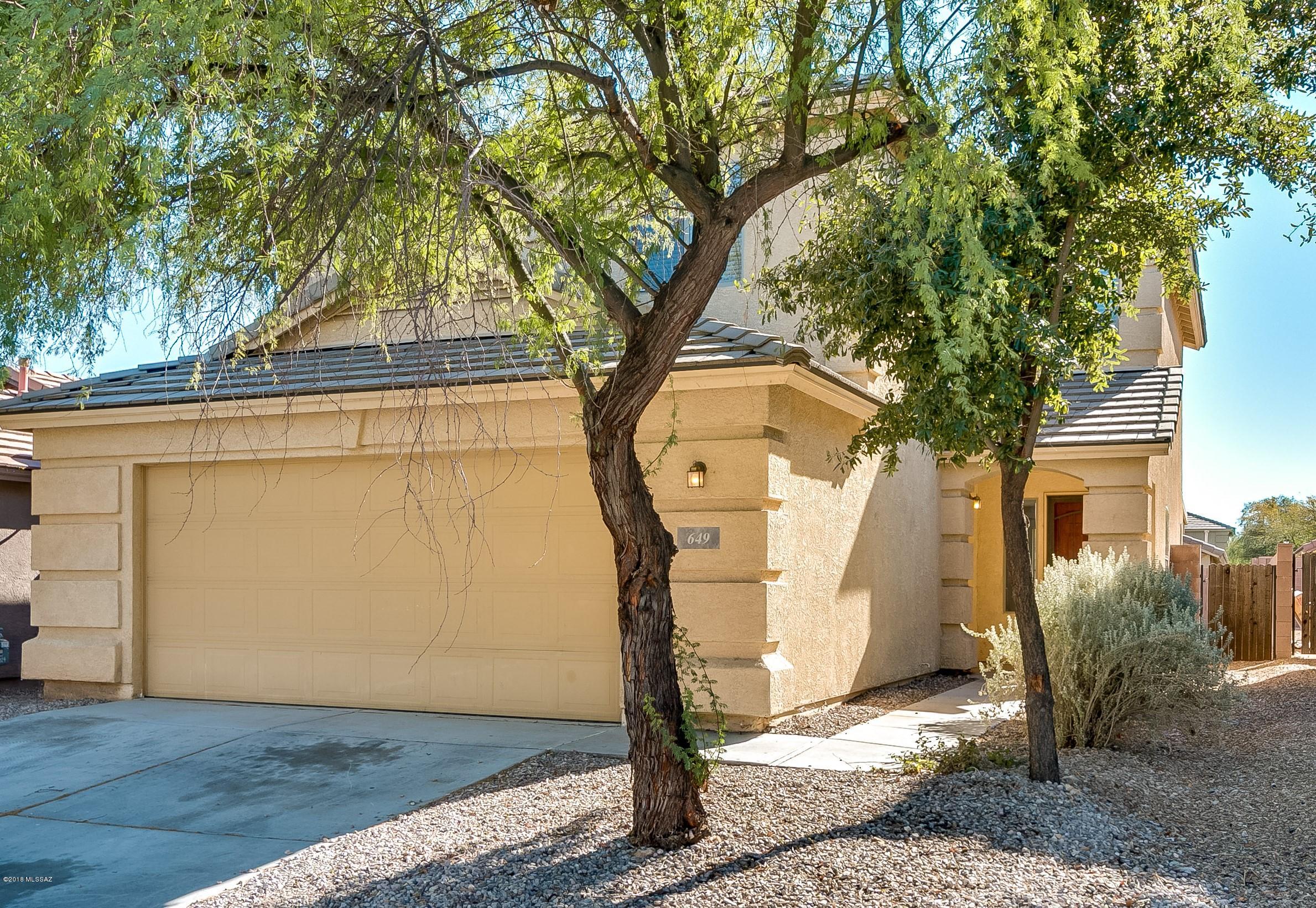 649 W Desert Blossom Drive