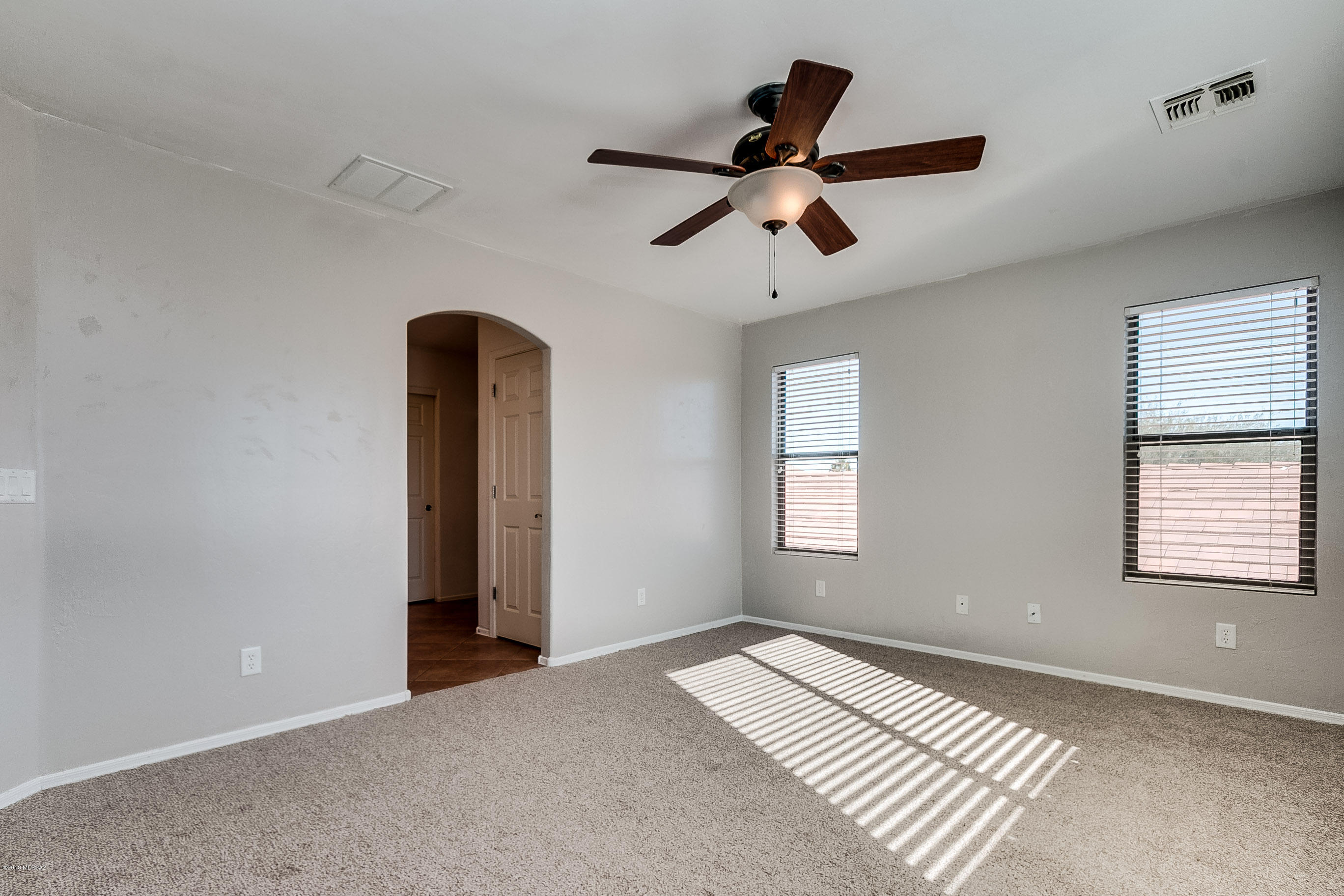 649 W Desert Blossom Drive