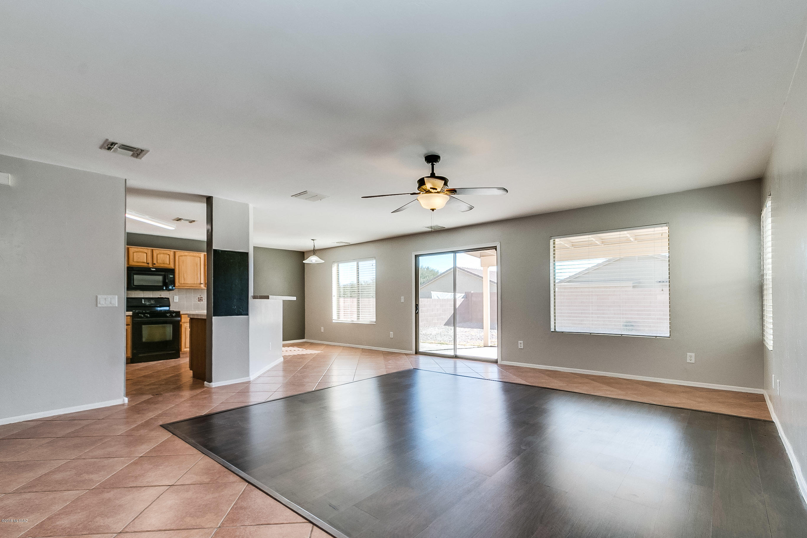 649 W Desert Blossom Drive
