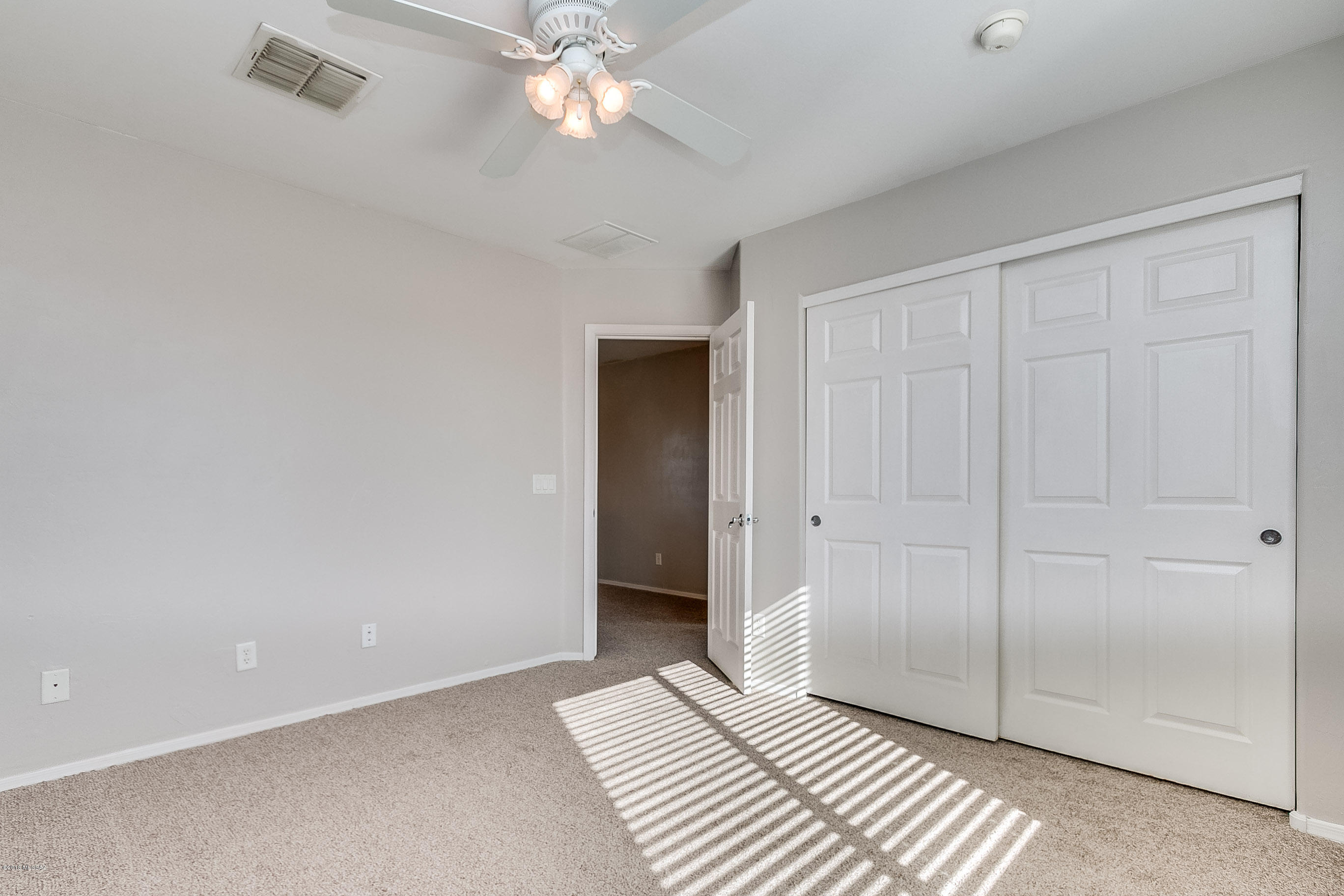 649 W Desert Blossom Drive