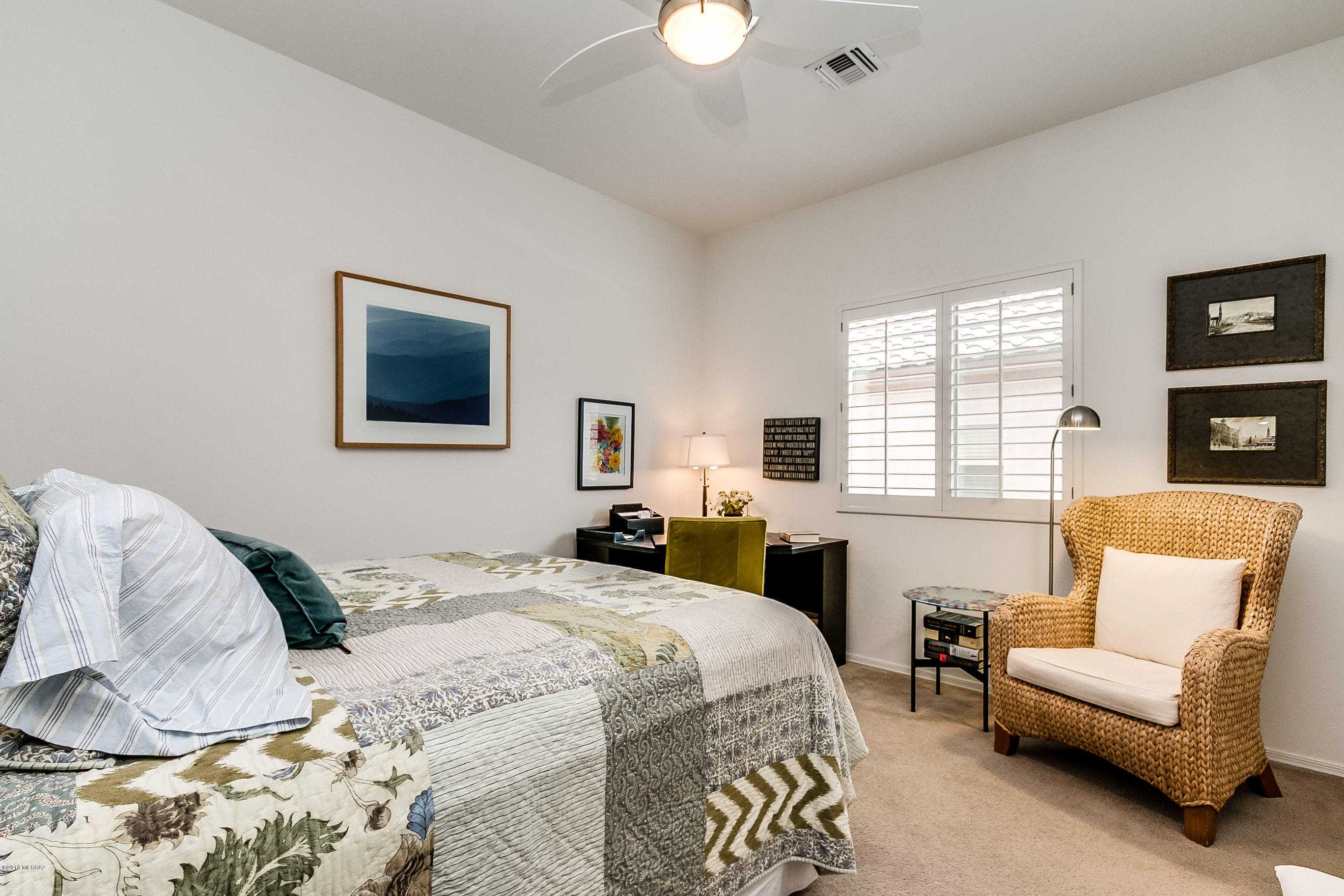 1334 W Via Cerro Colorado