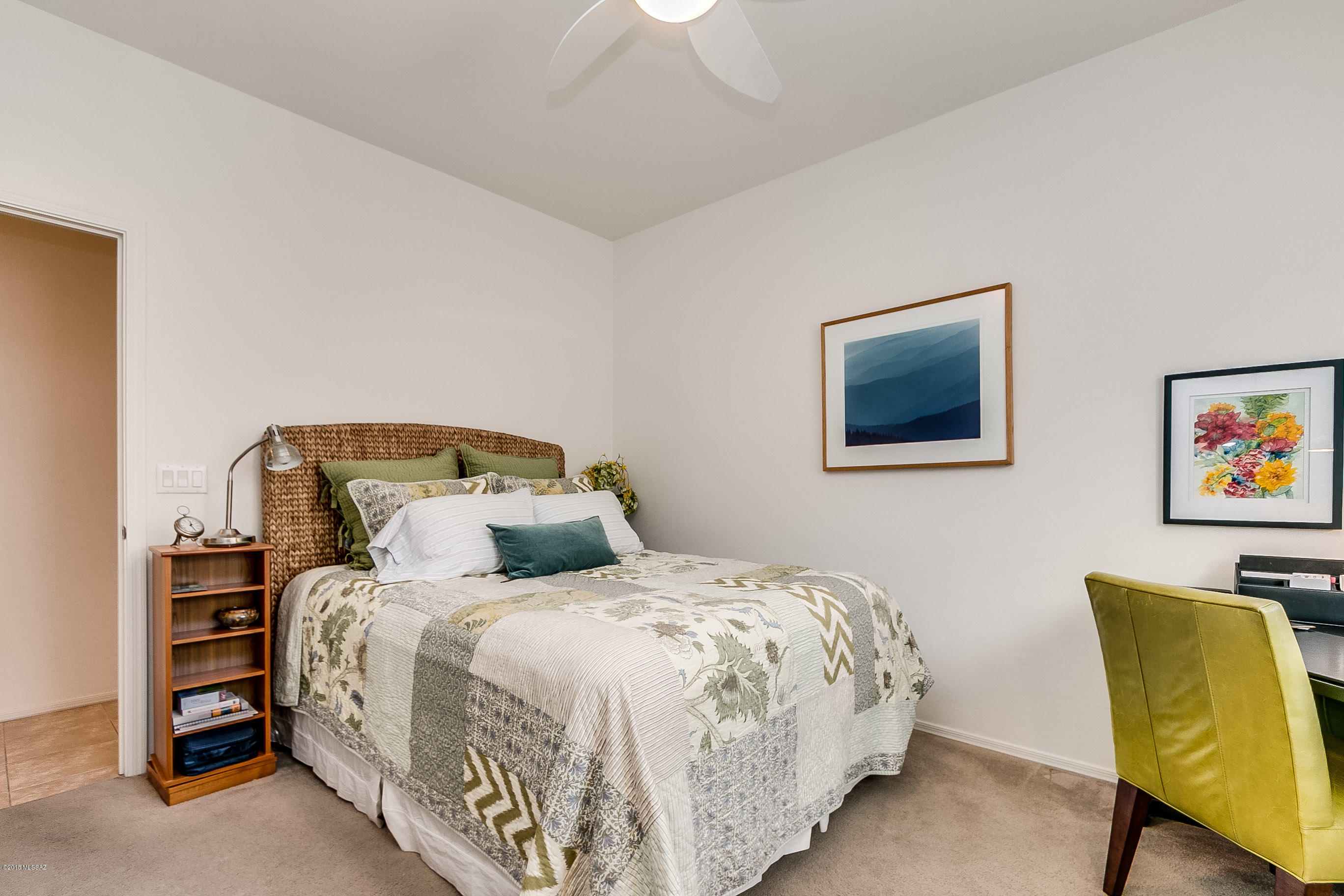 1334 W Via Cerro Colorado