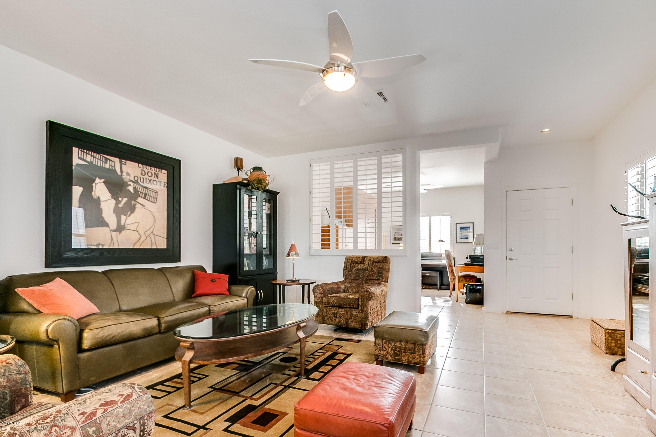 1334 W Via Cerro Colorado