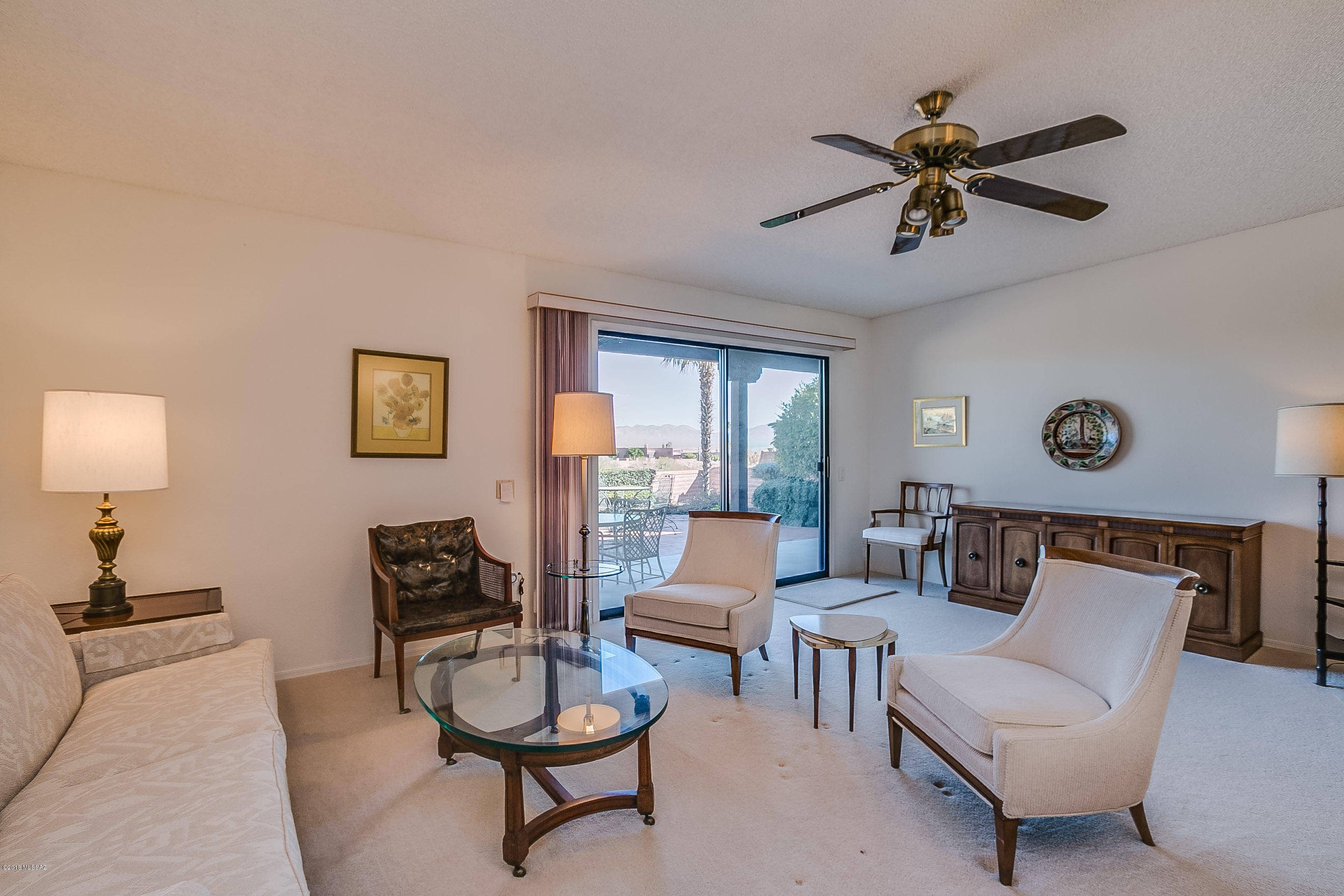 1506 W Via De La Gloria