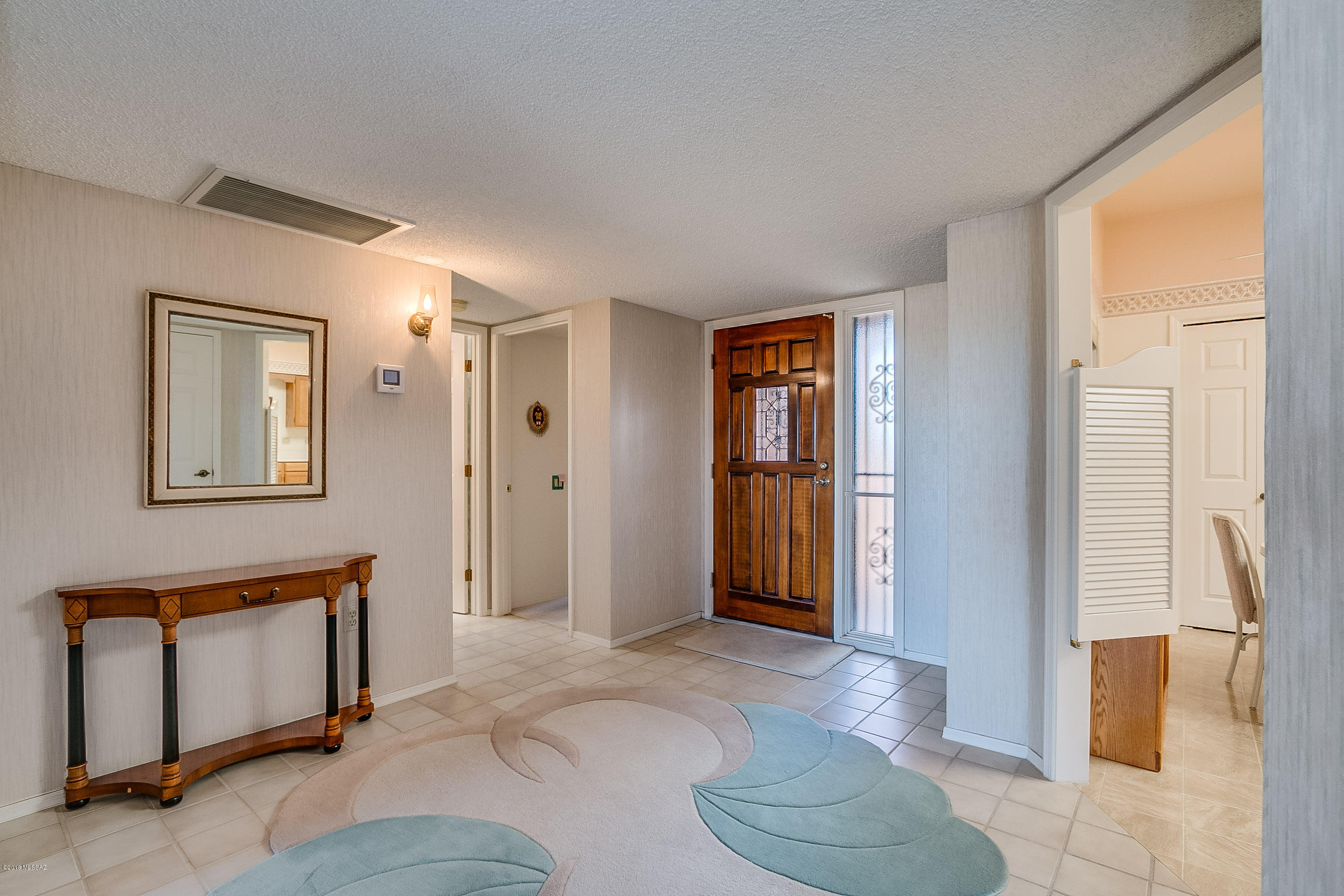 1506 W Via De La Gloria