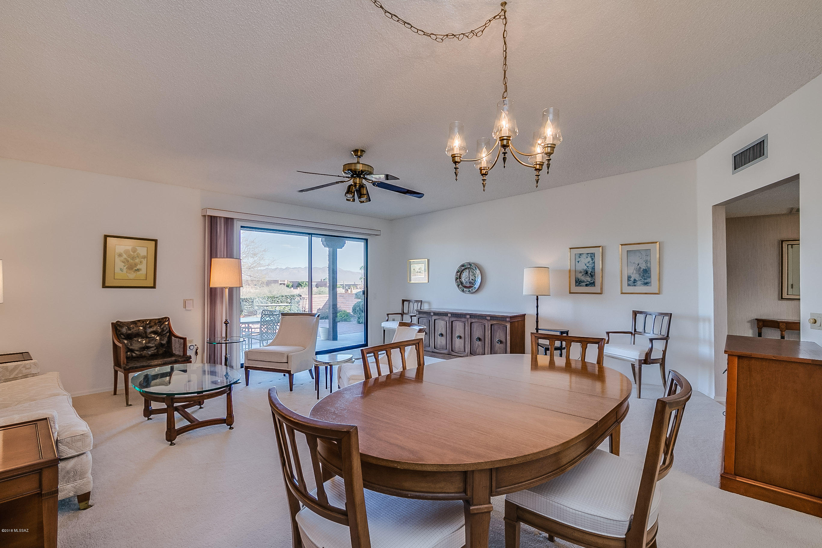 1506 W Via De La Gloria