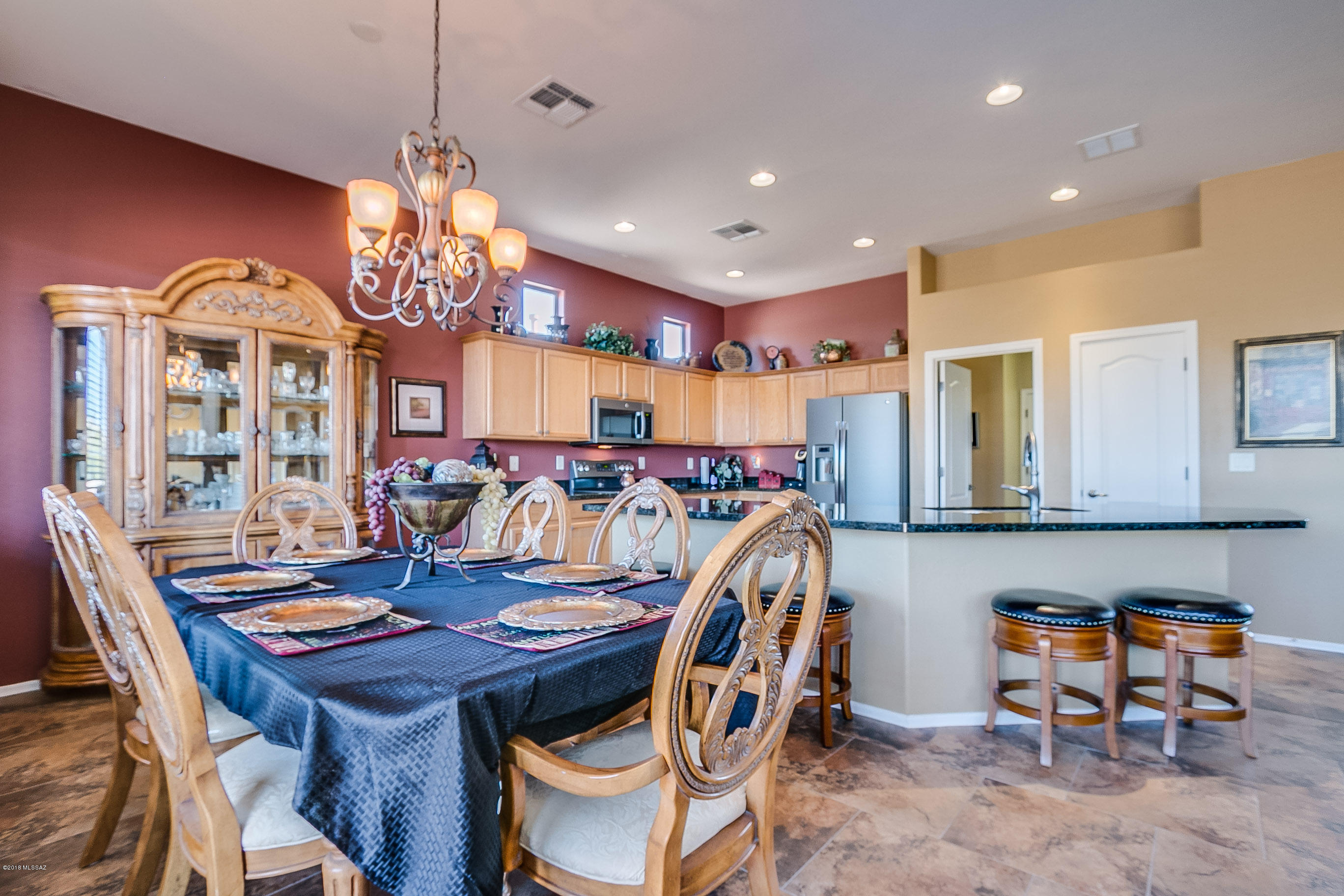 5116 S Via Loma Verde