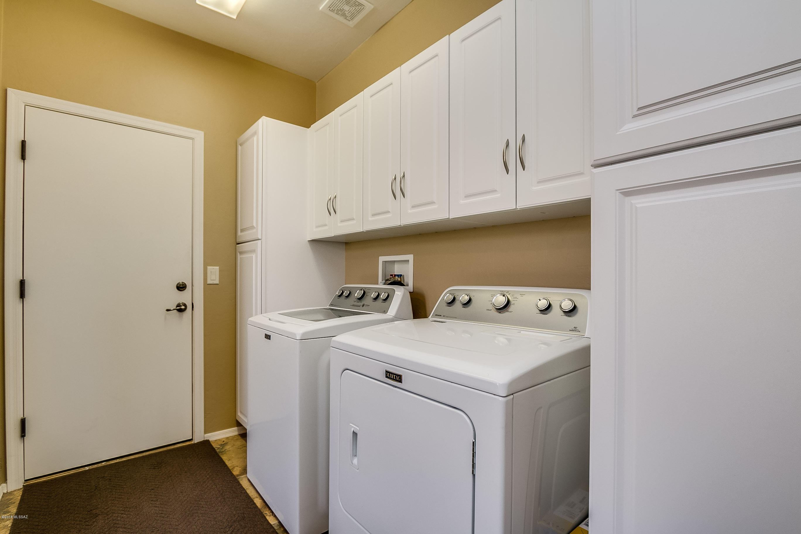 5116 S Via Loma Verde