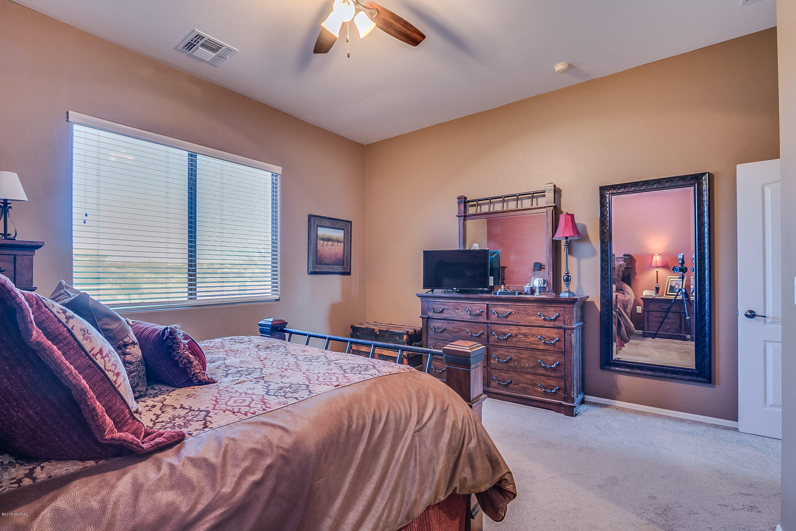 5116 S Via Loma Verde