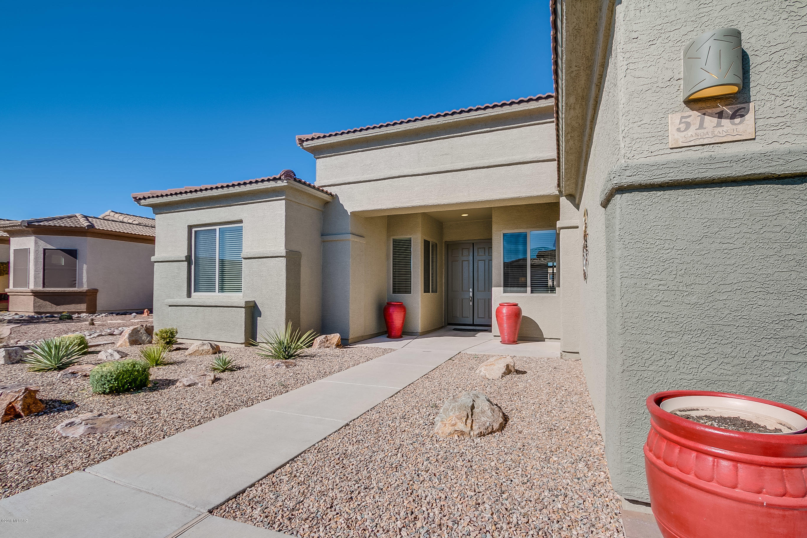 5116 S Via Loma Verde