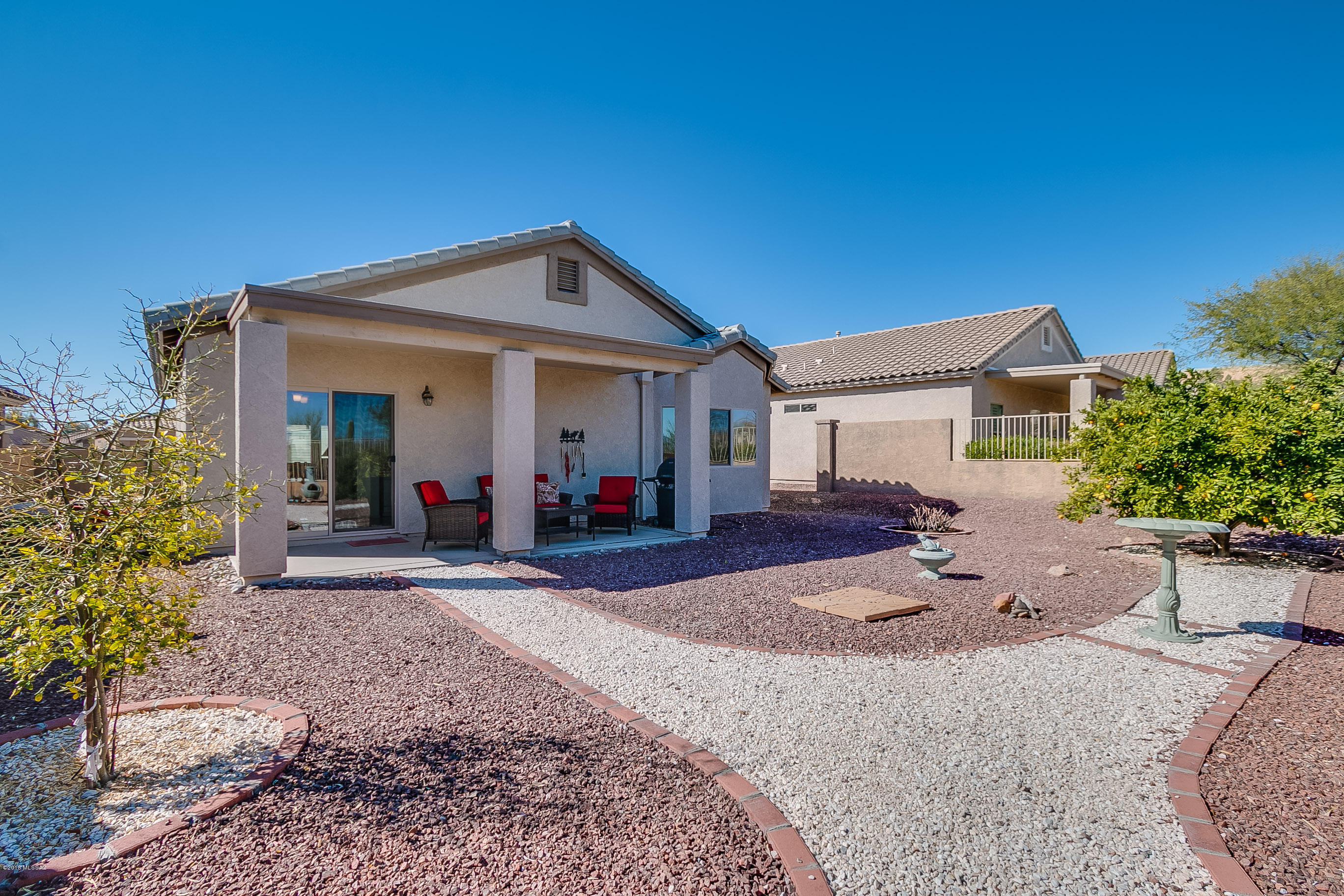 1328 W Via Cerro Colorado