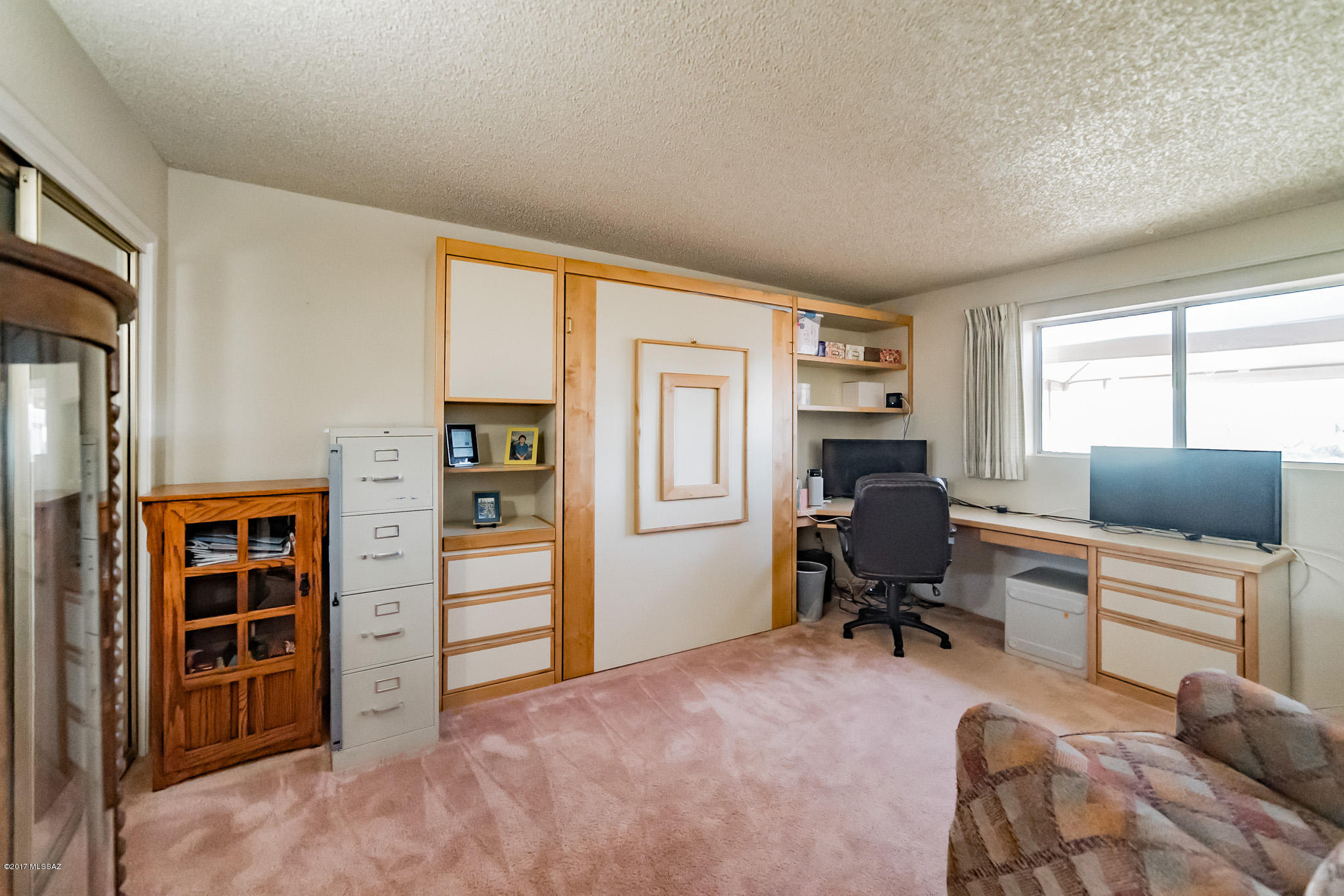 533 W Paseo Del Prado