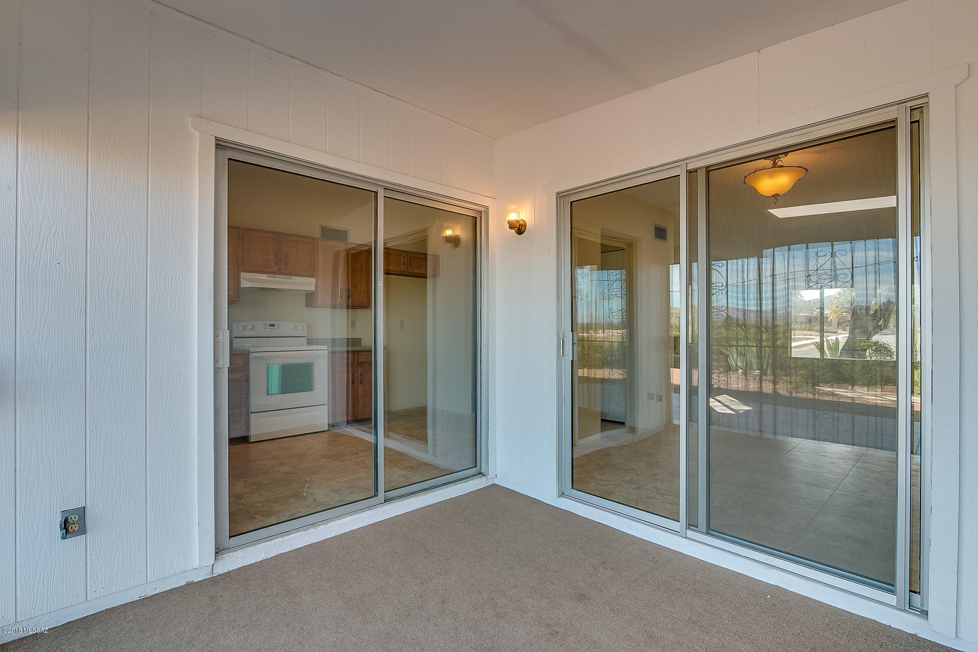 1300 N Rio Santa Cruz