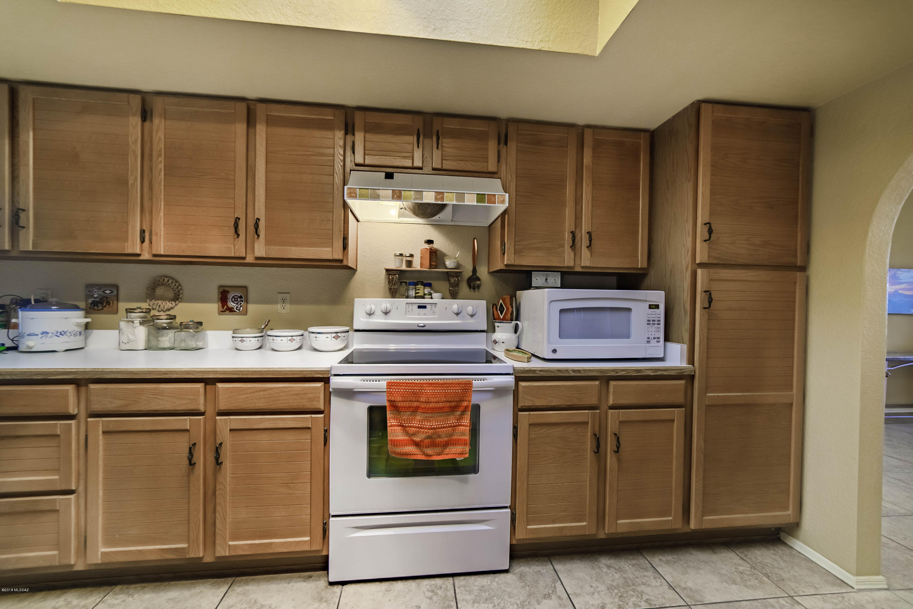 945 W Calle Del Vencejo