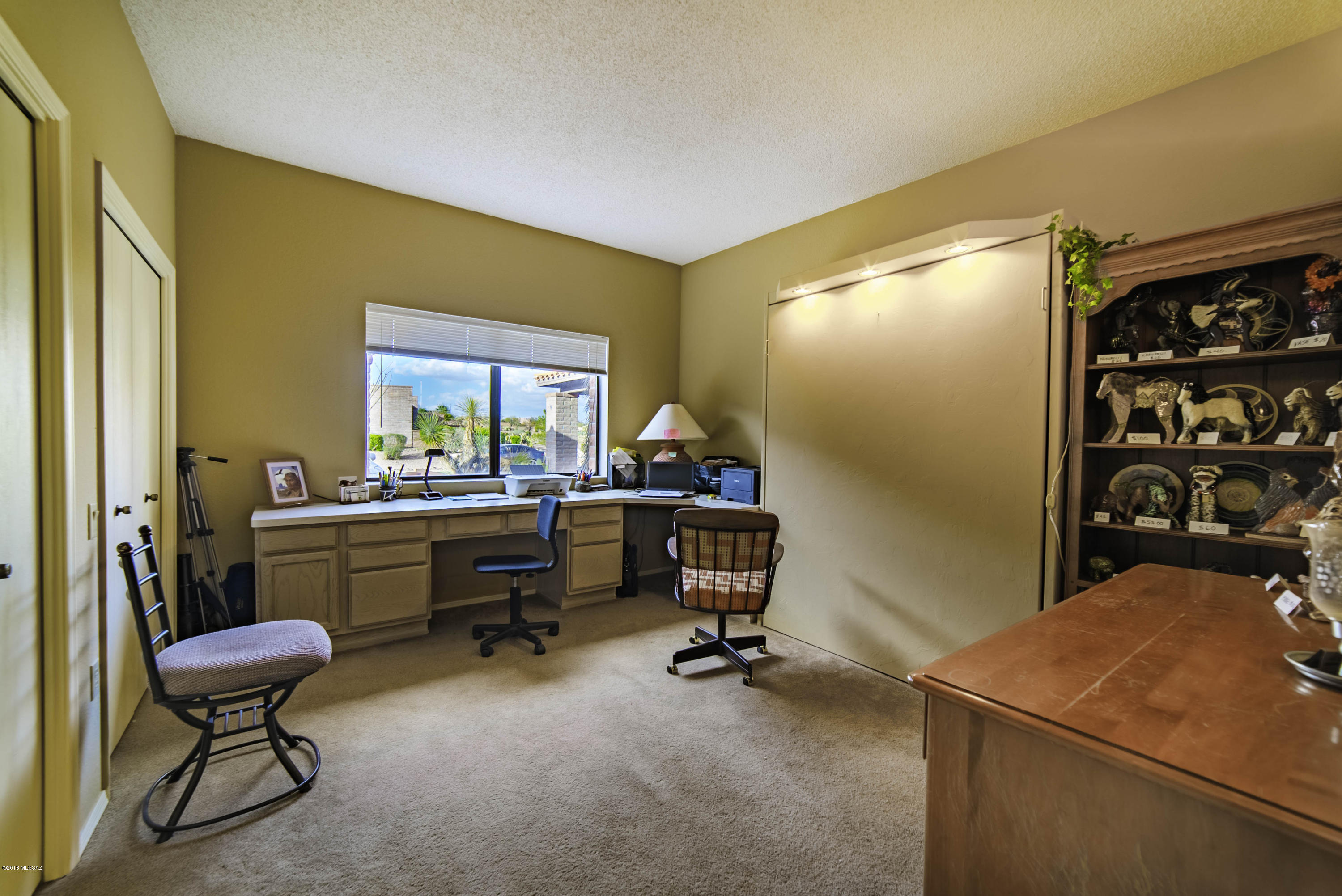 945 W Calle Del Vencejo