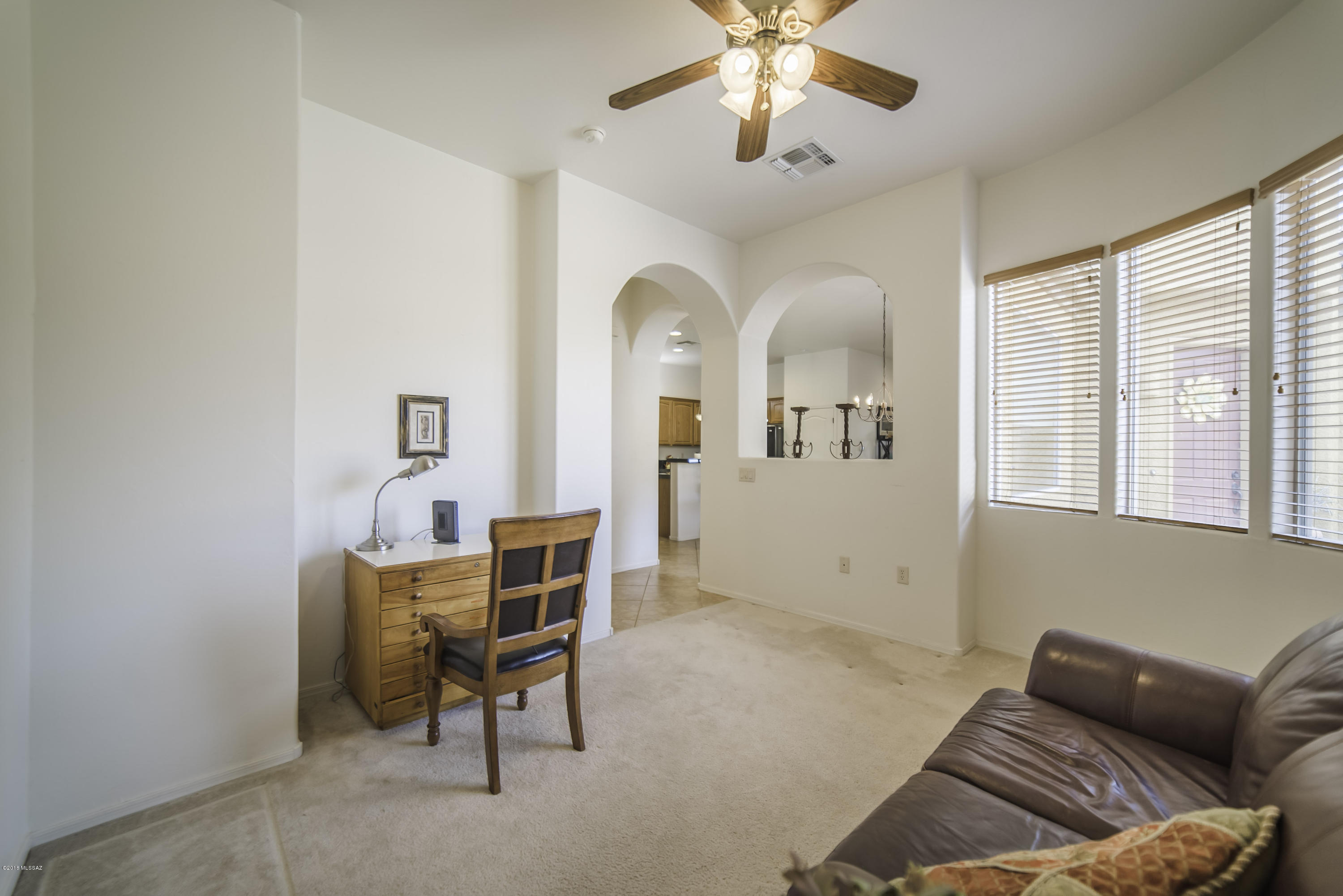 1866 W Acacia Bluffs Drive