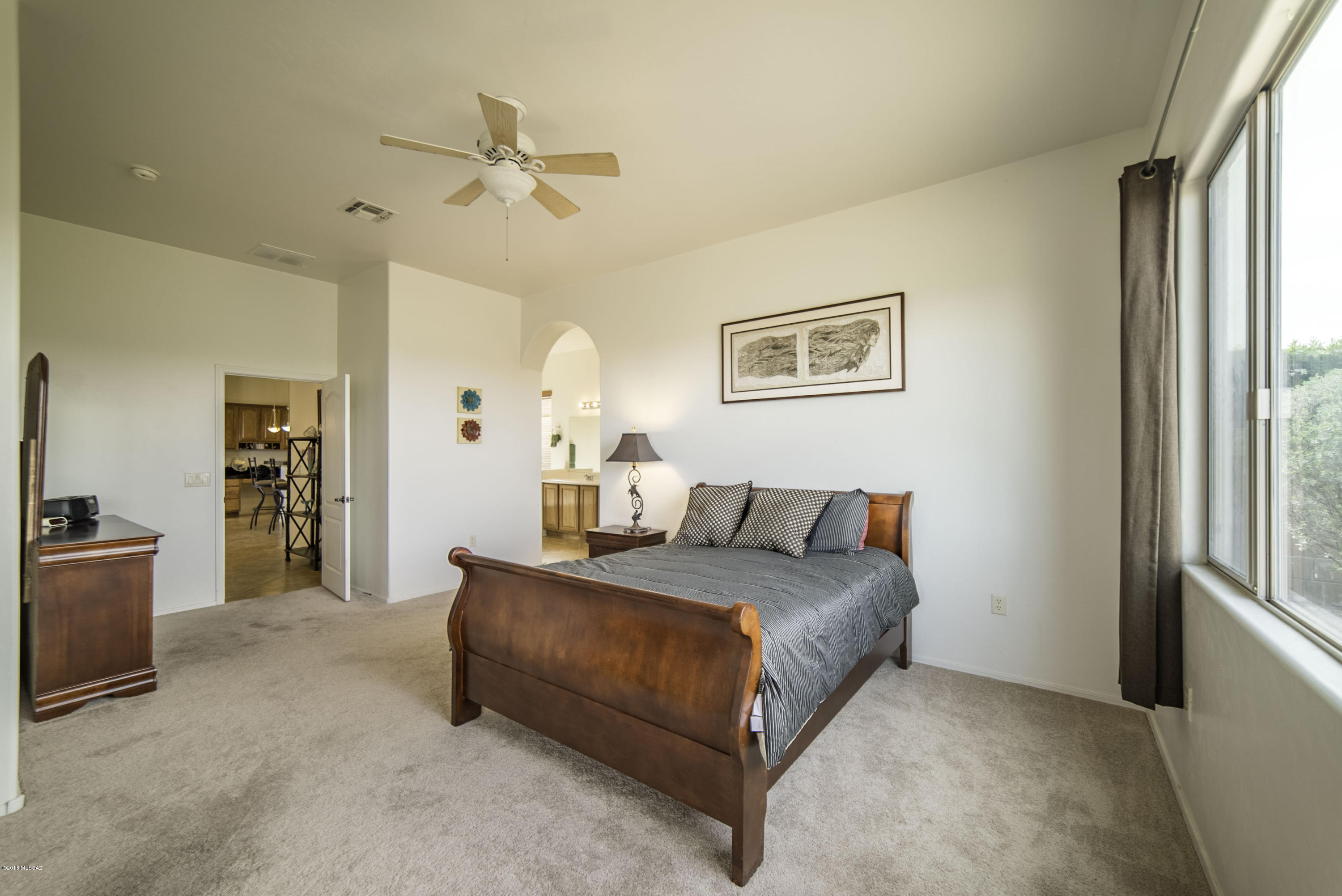 1866 W Acacia Bluffs Drive