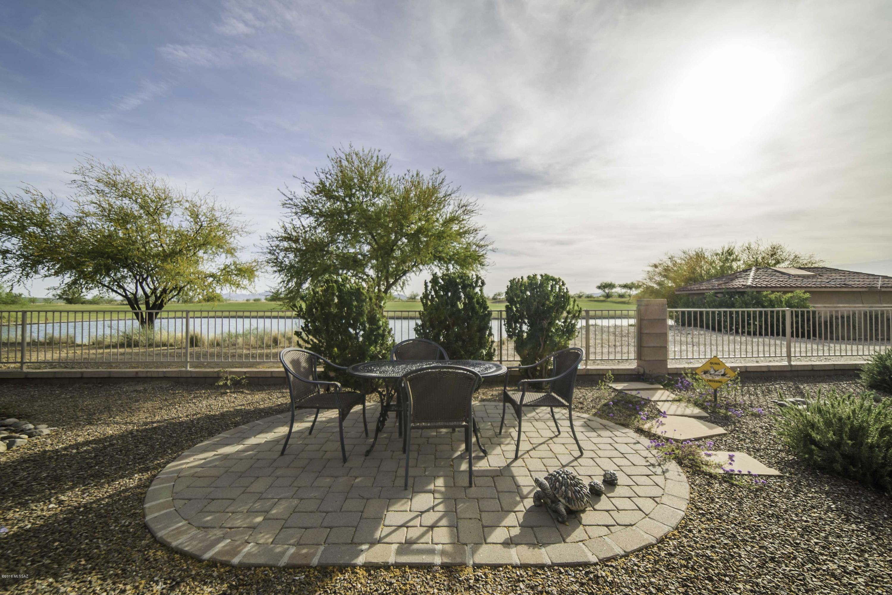 2181 W Escondido Canyon Drive