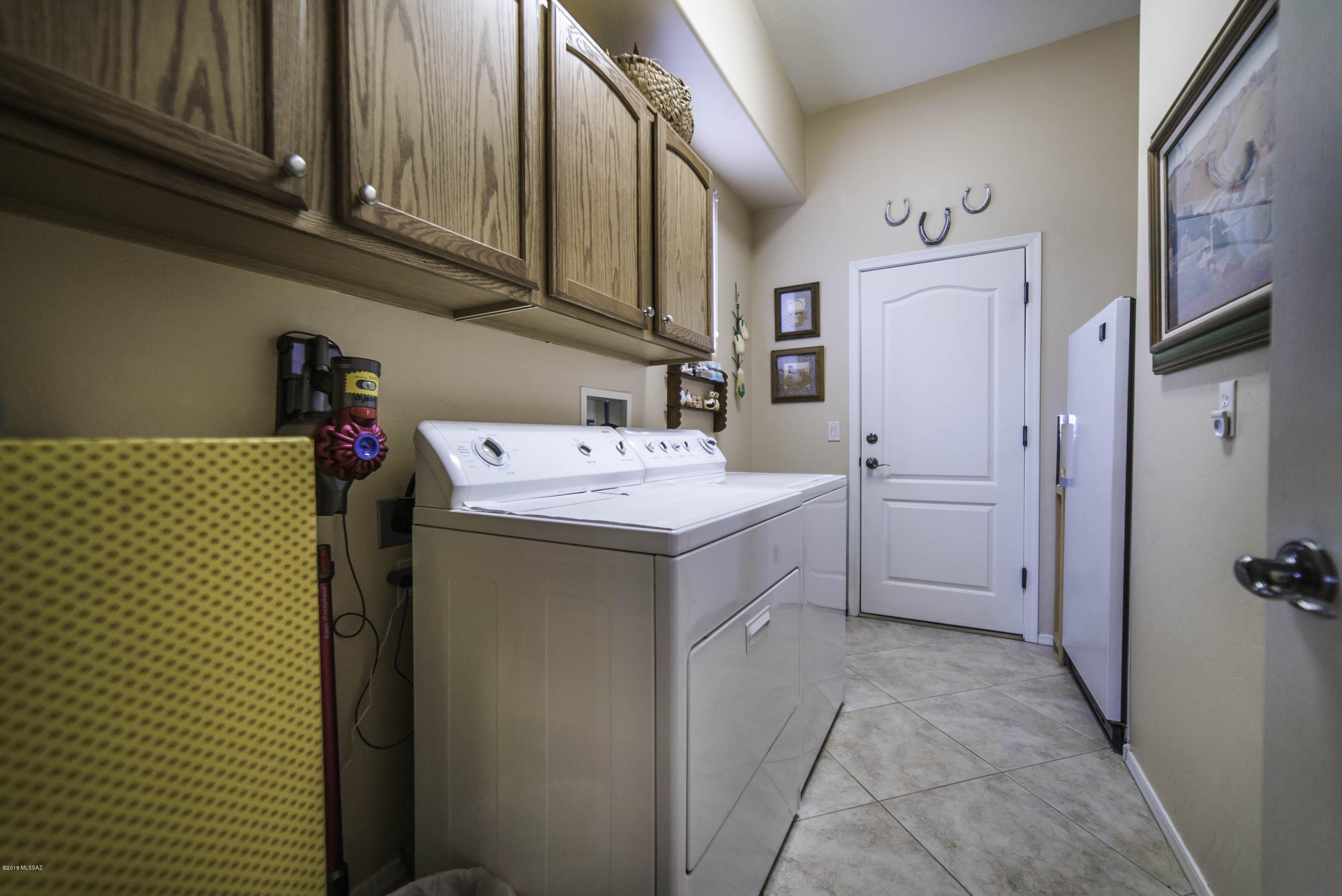 2181 W Escondido Canyon Drive