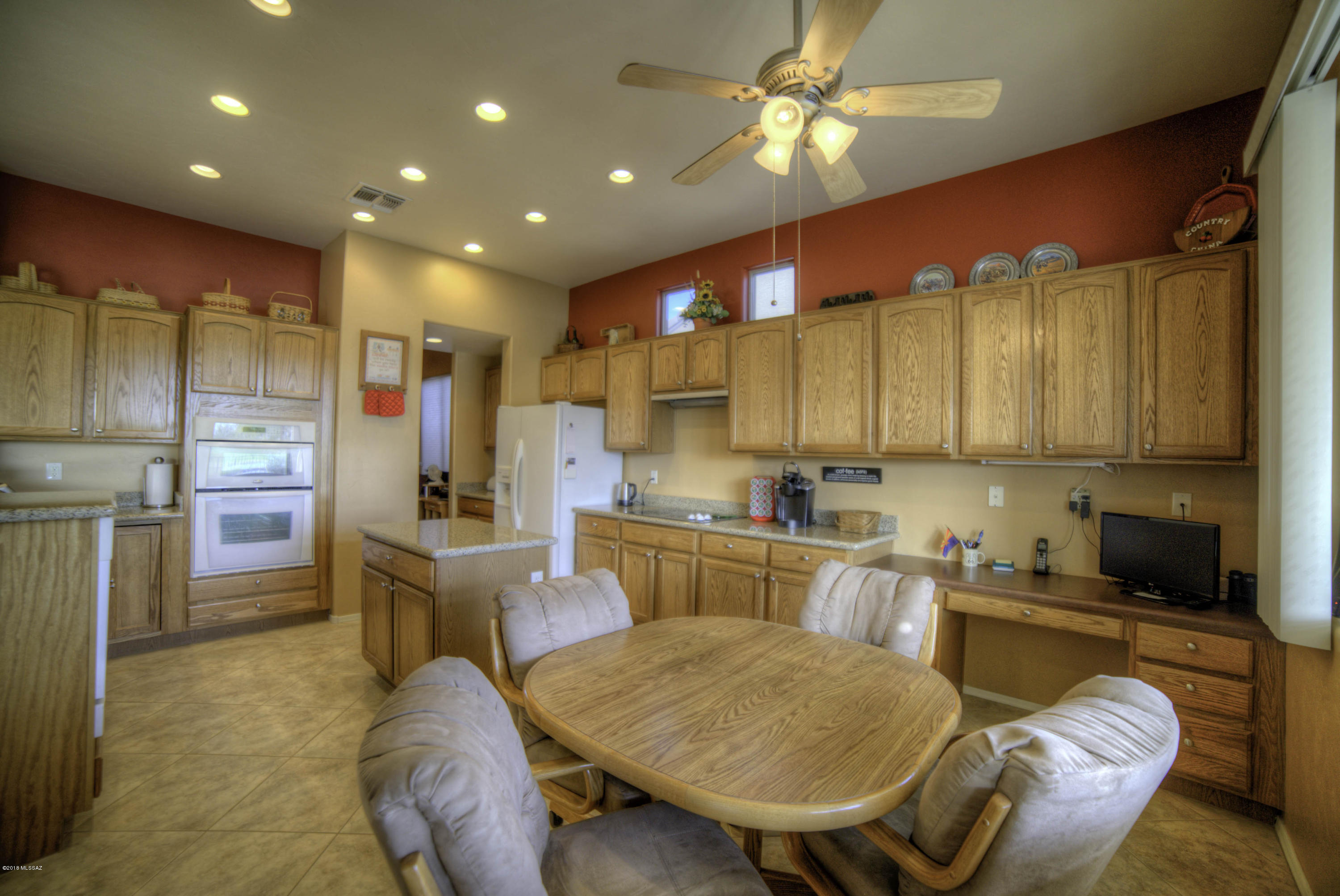 2181 W Escondido Canyon Drive