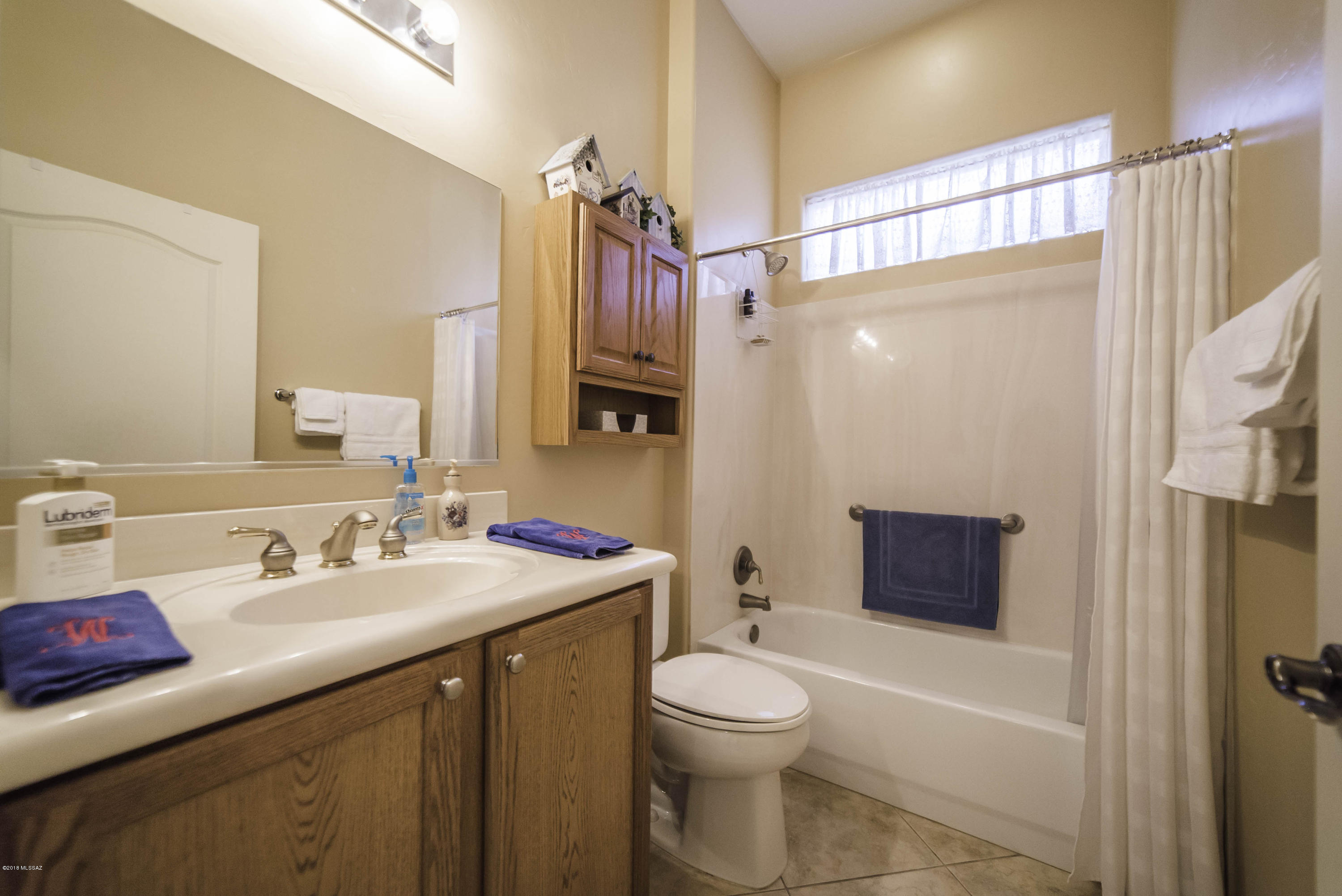 2181 W Escondido Canyon Drive