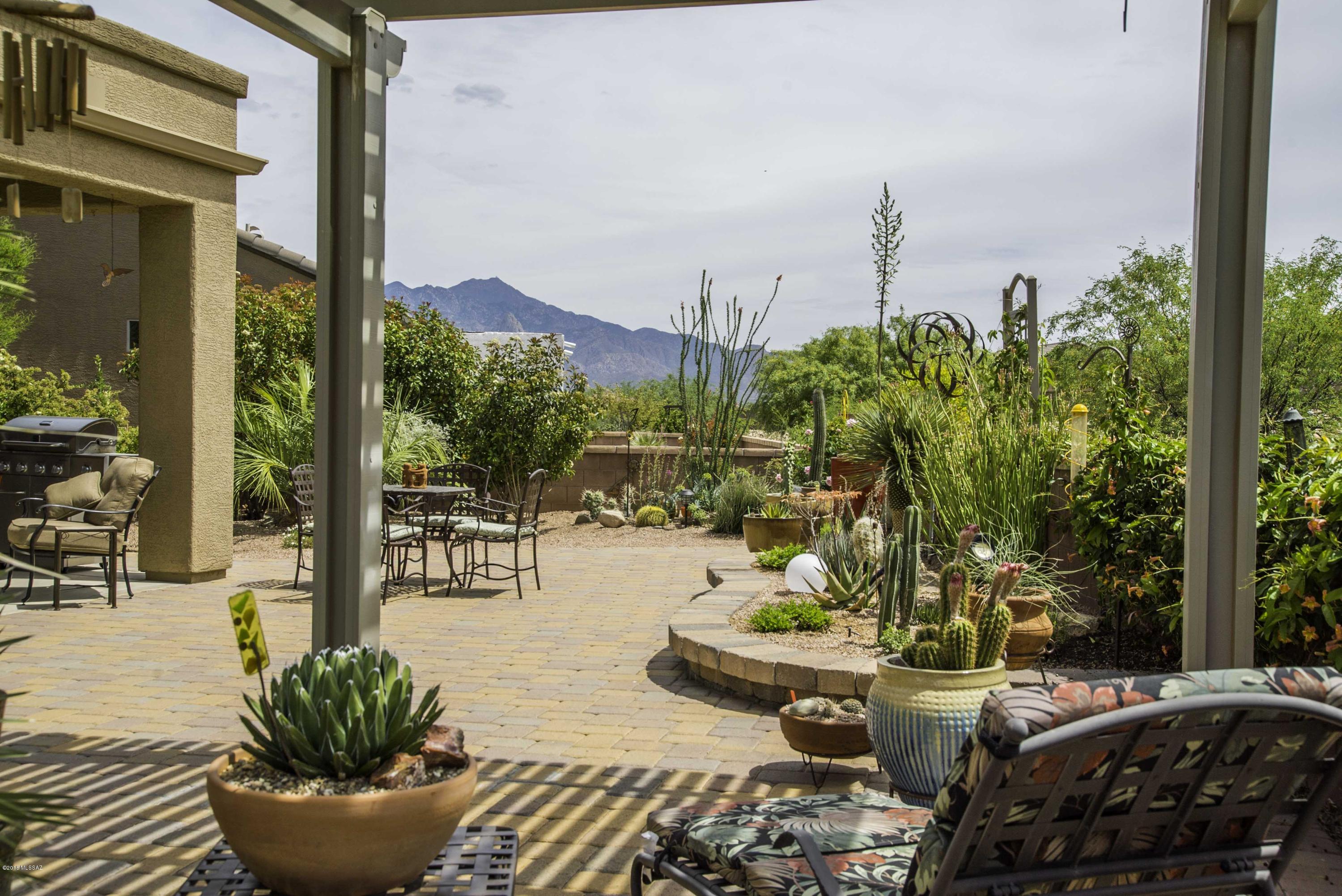 2087 W Demetrie Canyon Drive