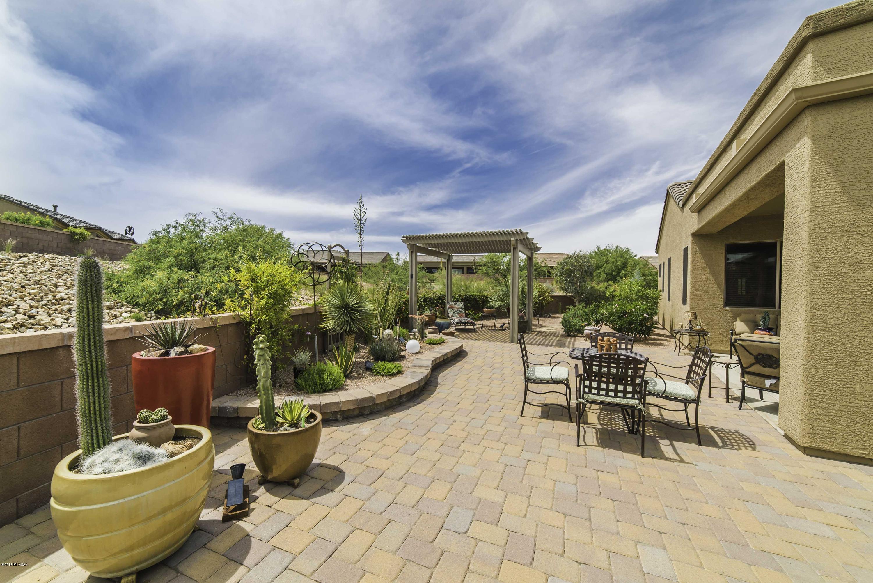 2087 W Demetrie Canyon Drive