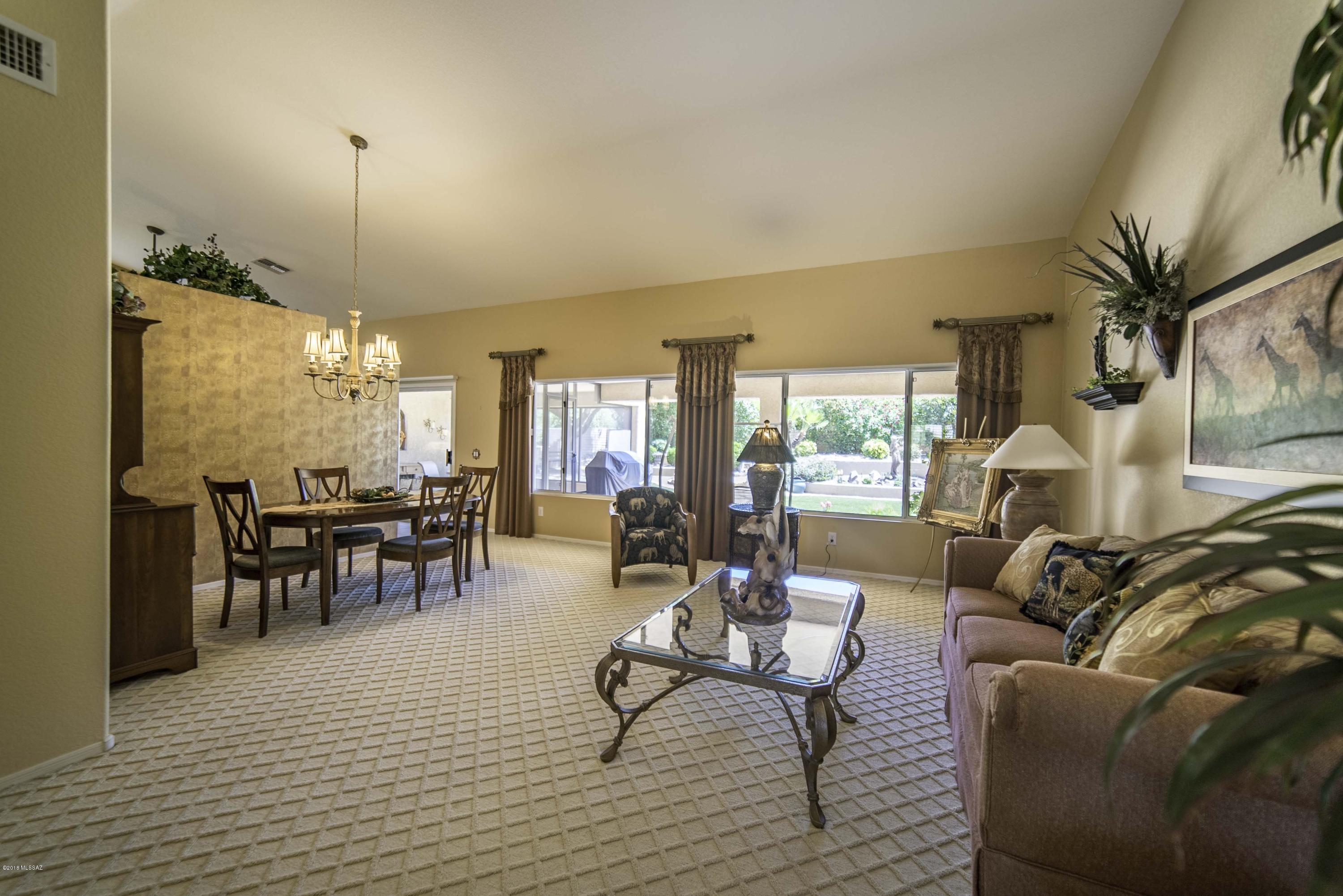 1018 N Cowboy Canyon Drive