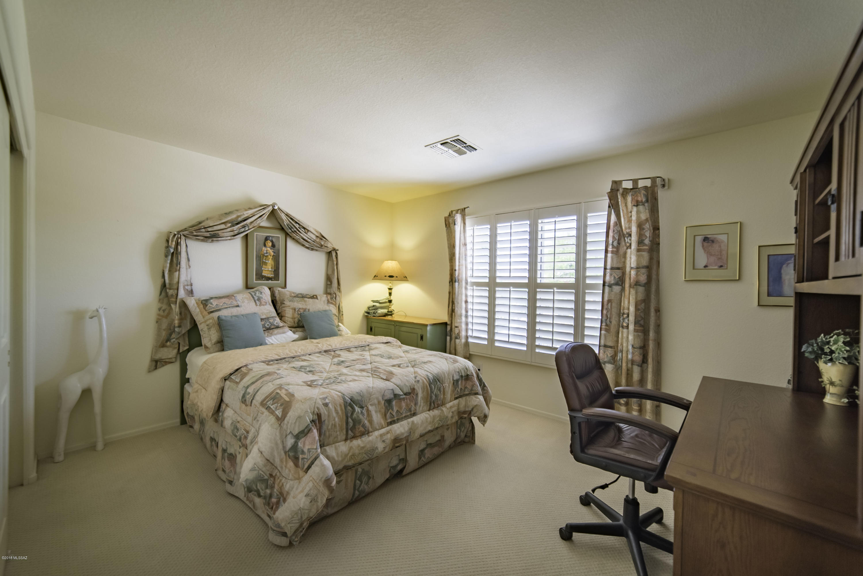 1018 N Cowboy Canyon Drive