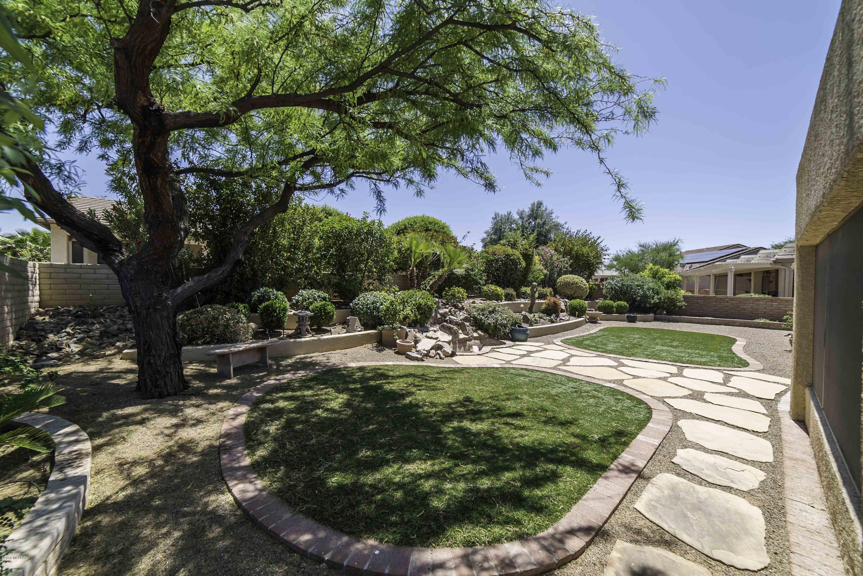 1018 N Cowboy Canyon Drive