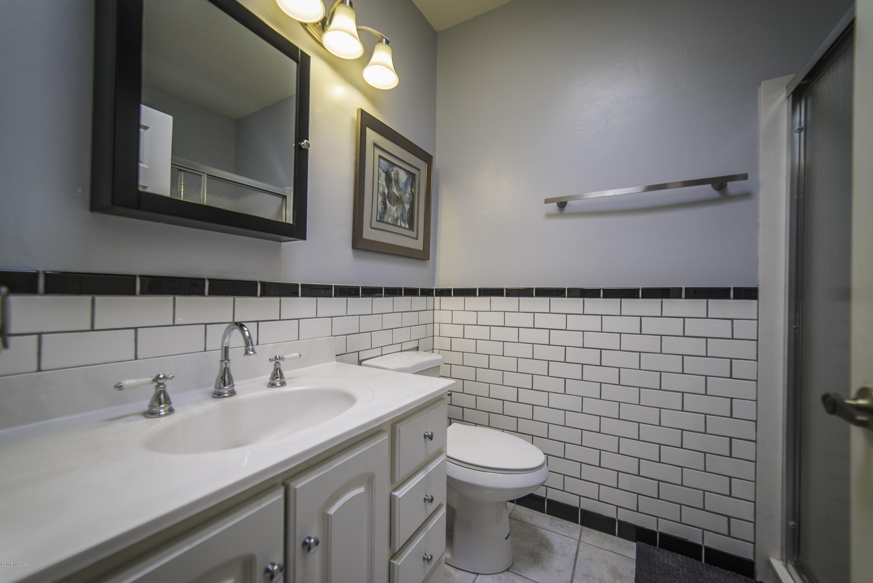 2704 S Circulo De Las Lomas