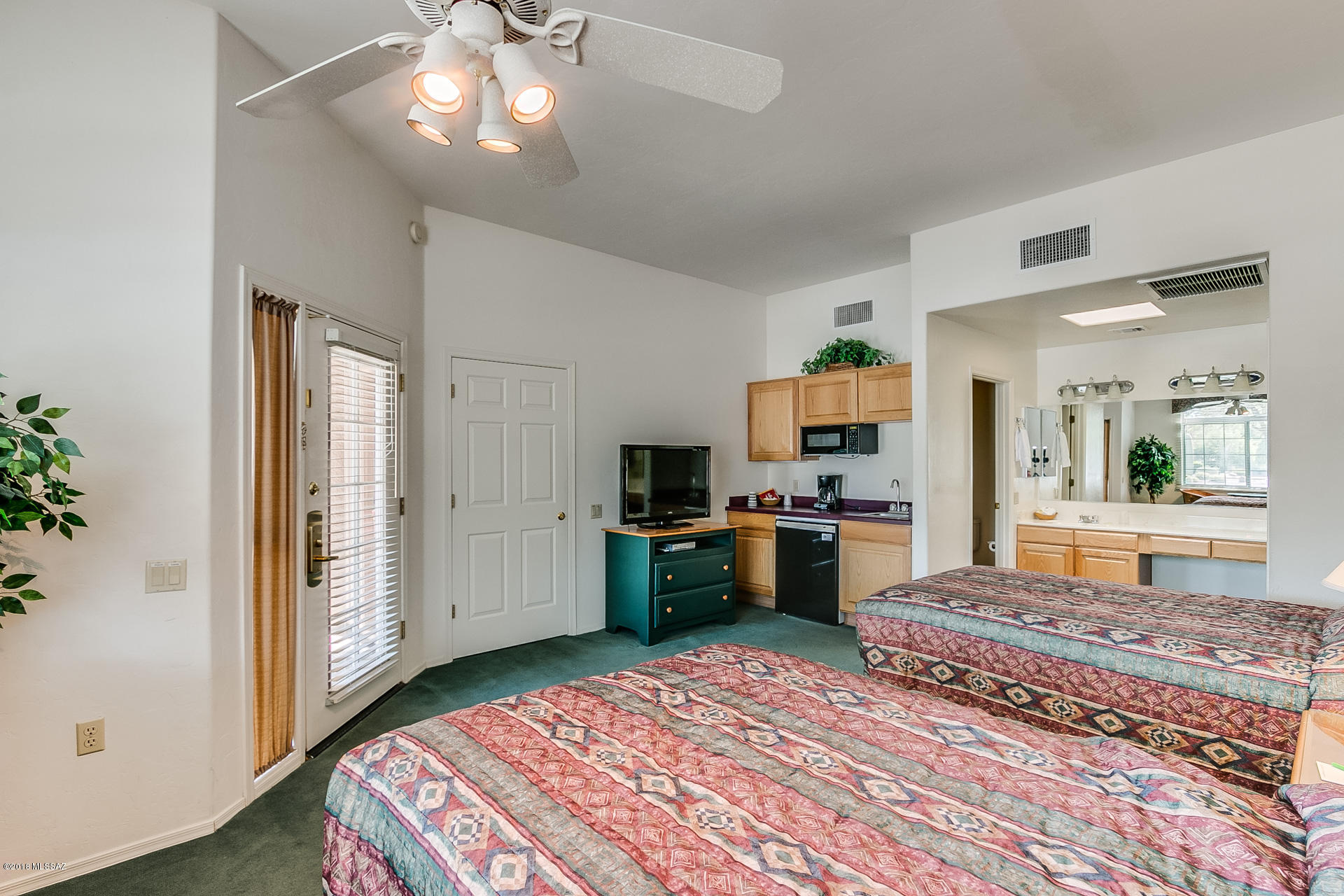 4733 S Tropicana Drive