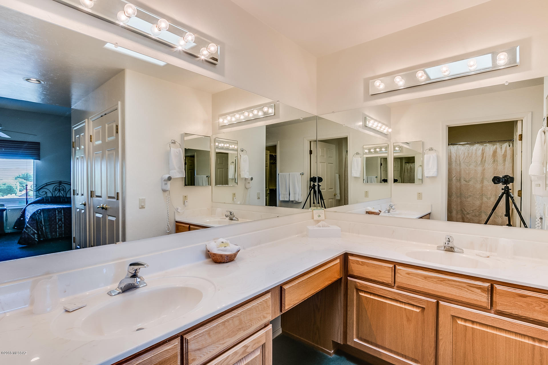 4733 S Tropicana Drive