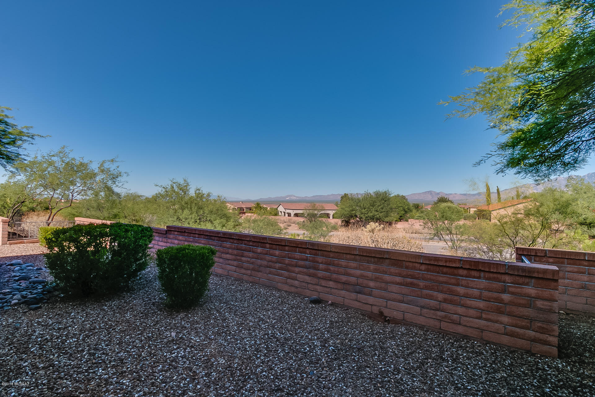 4733 S Tropicana Drive