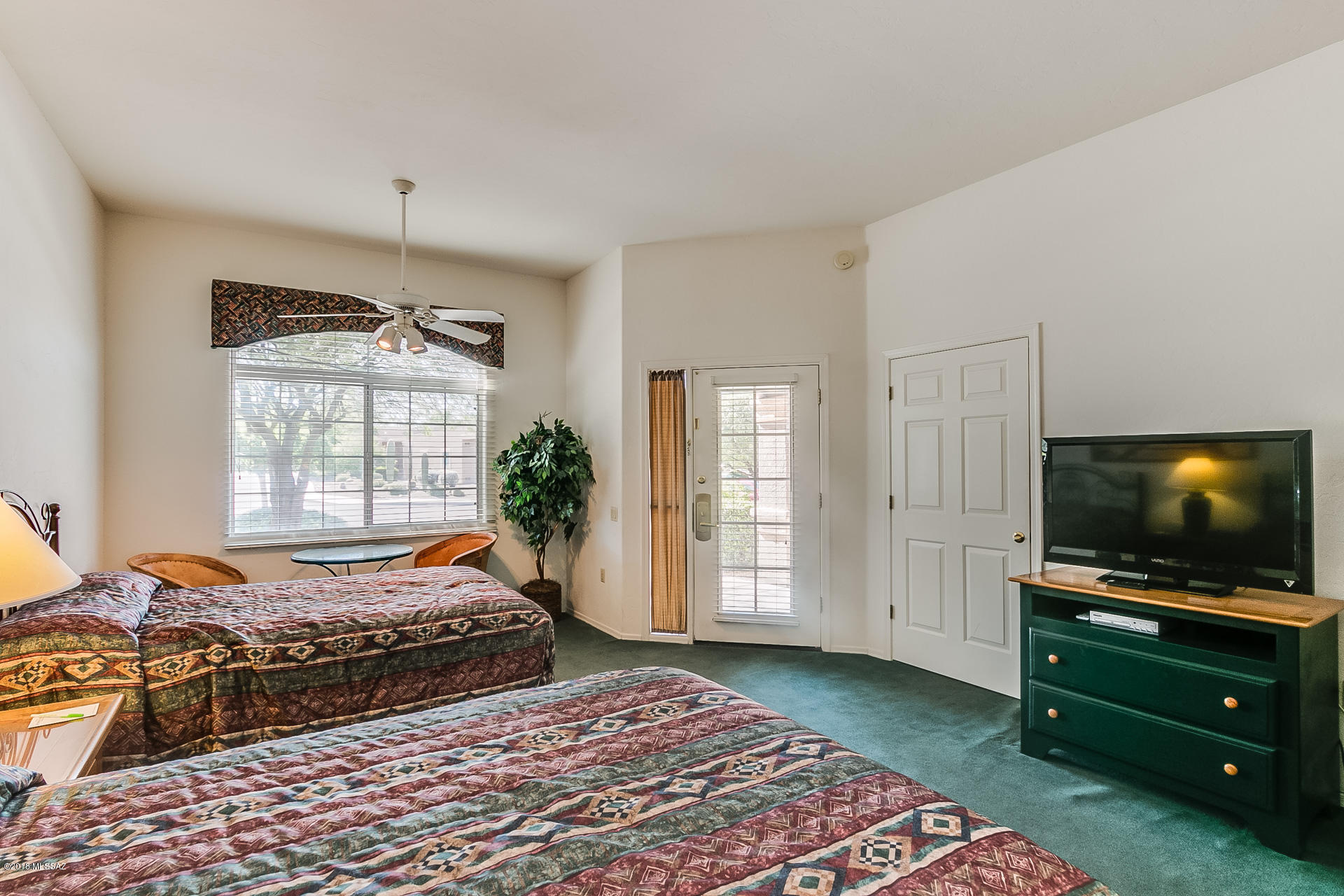 4733 S Tropicana Drive