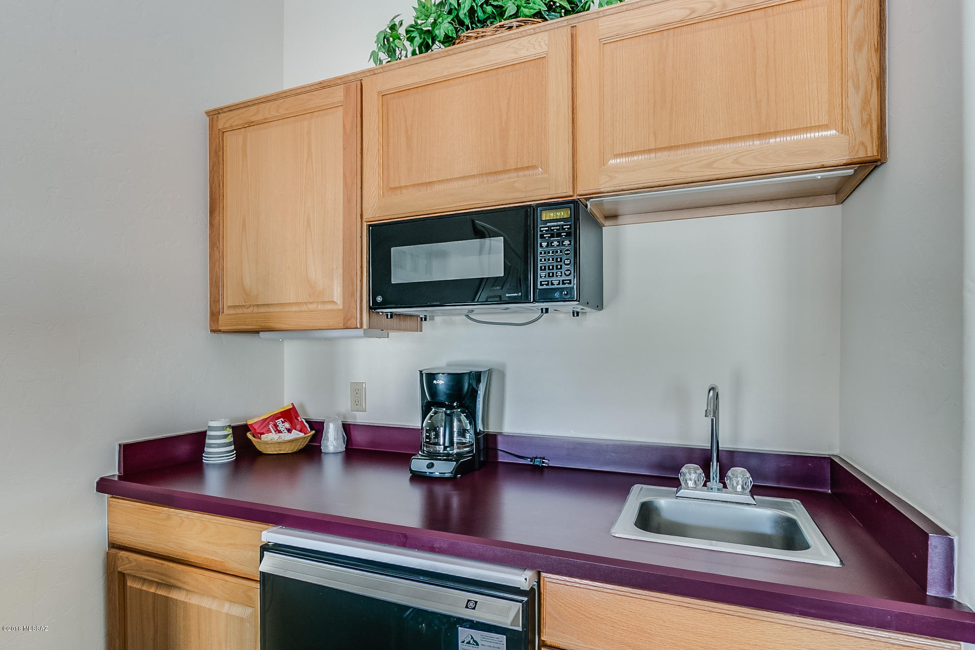 4733 S Tropicana Drive