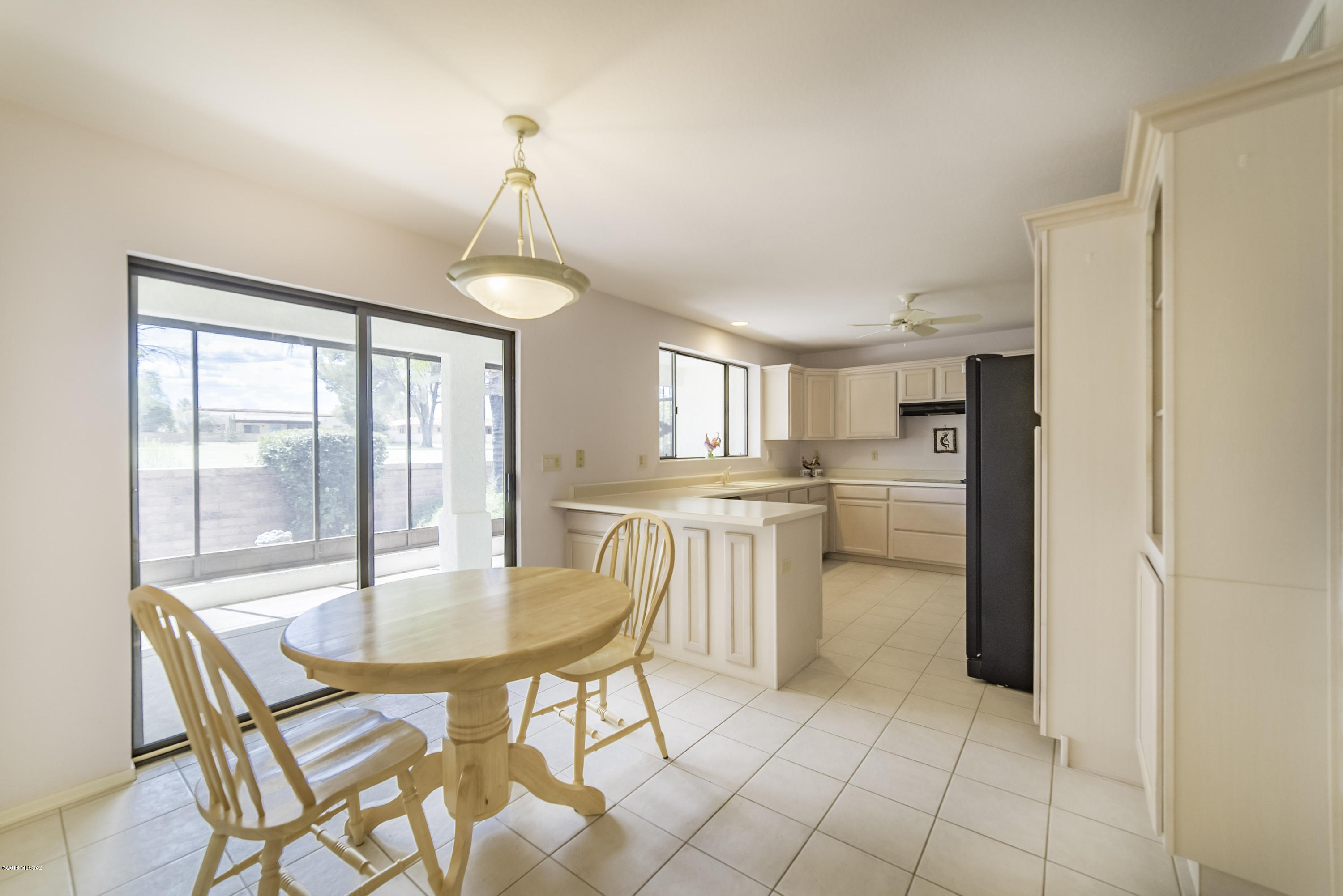 1241 N Paseo Del Cervato