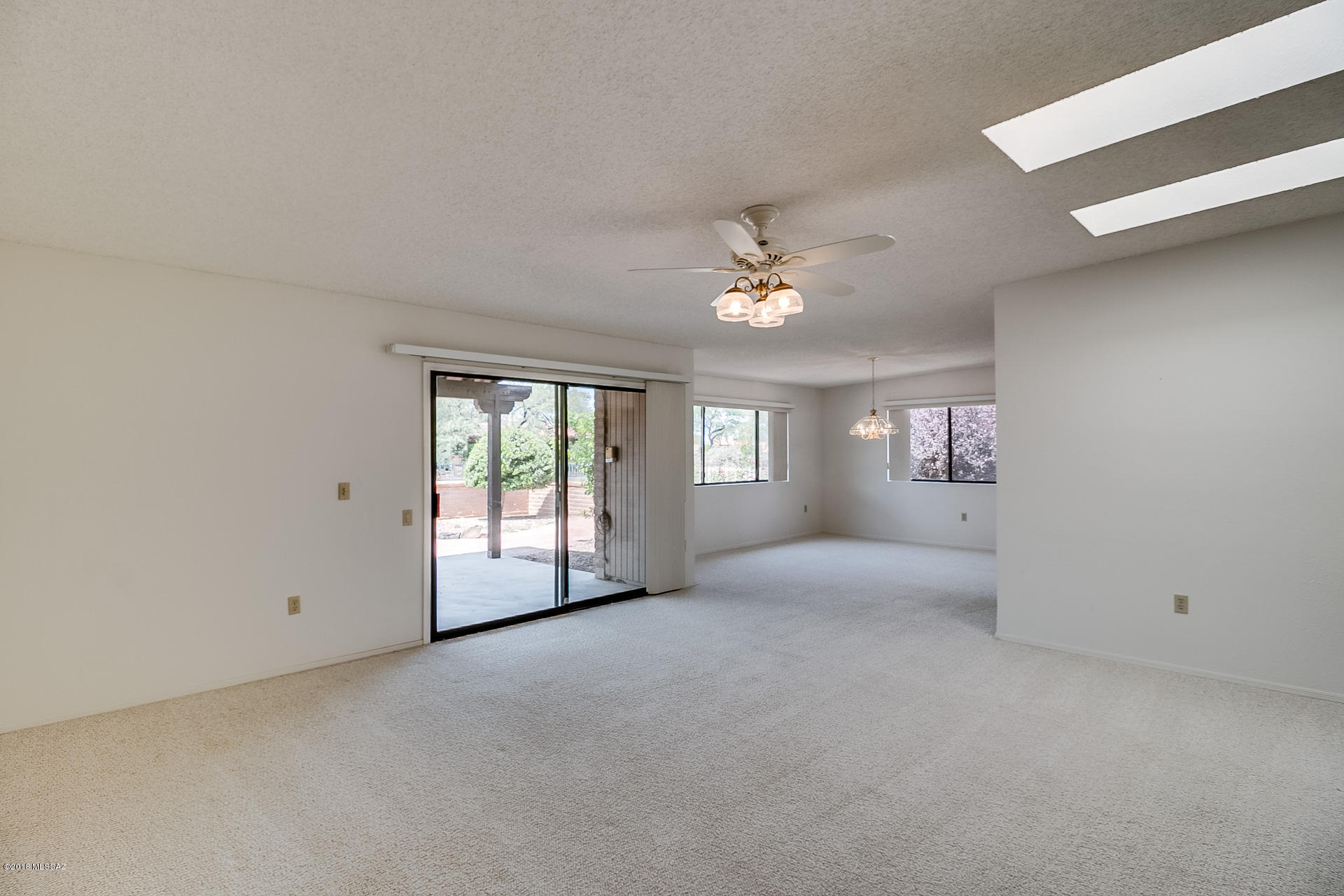 3250 S Avenida Oconor