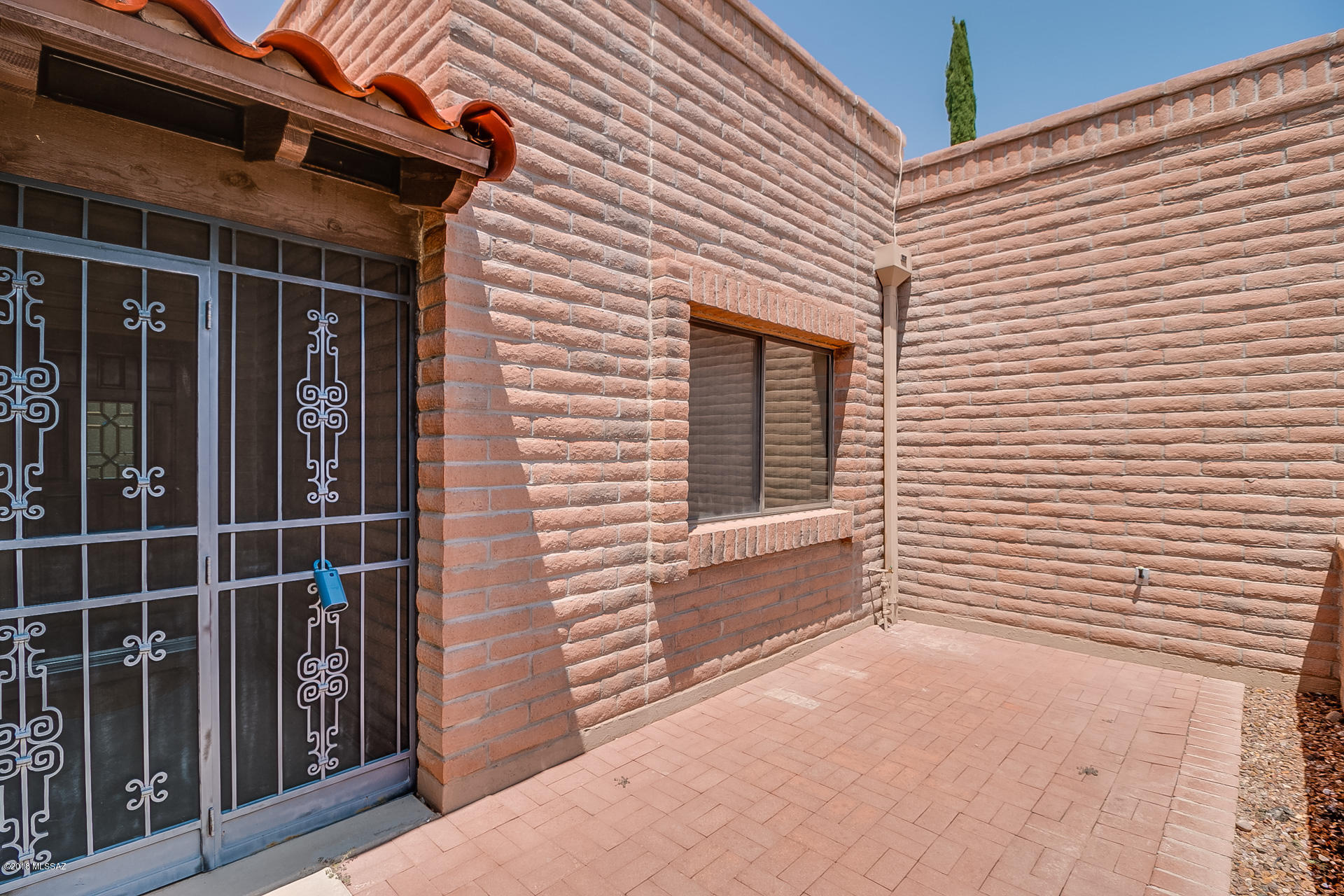 3250 S Avenida Oconor